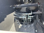 Chassis with Obrotowe centrum hydrauliczne
