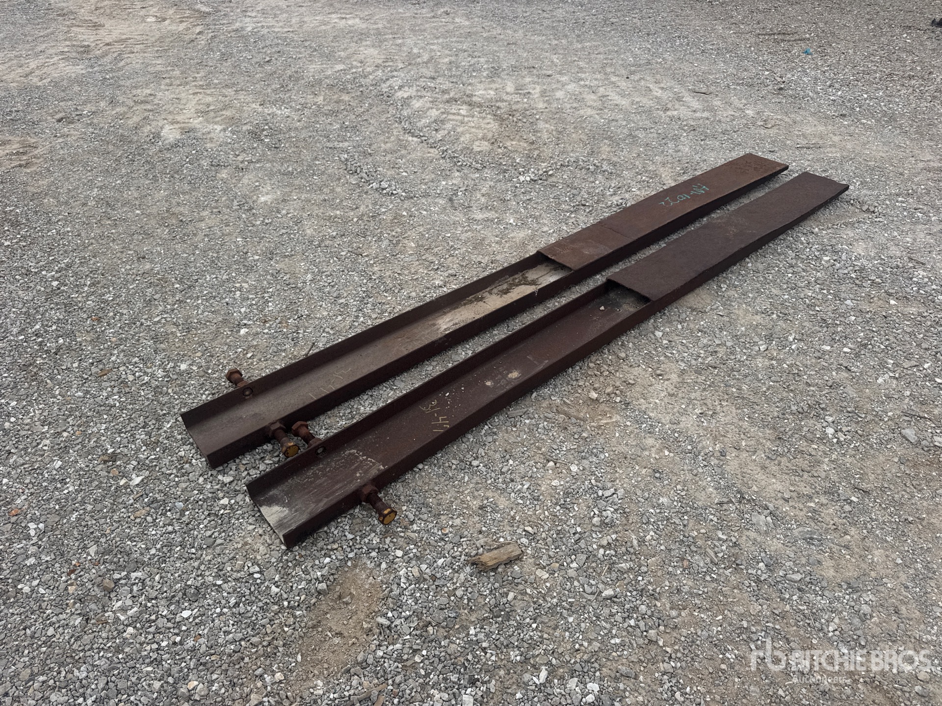 General Appearance with Bild, Ecke hinten rechts