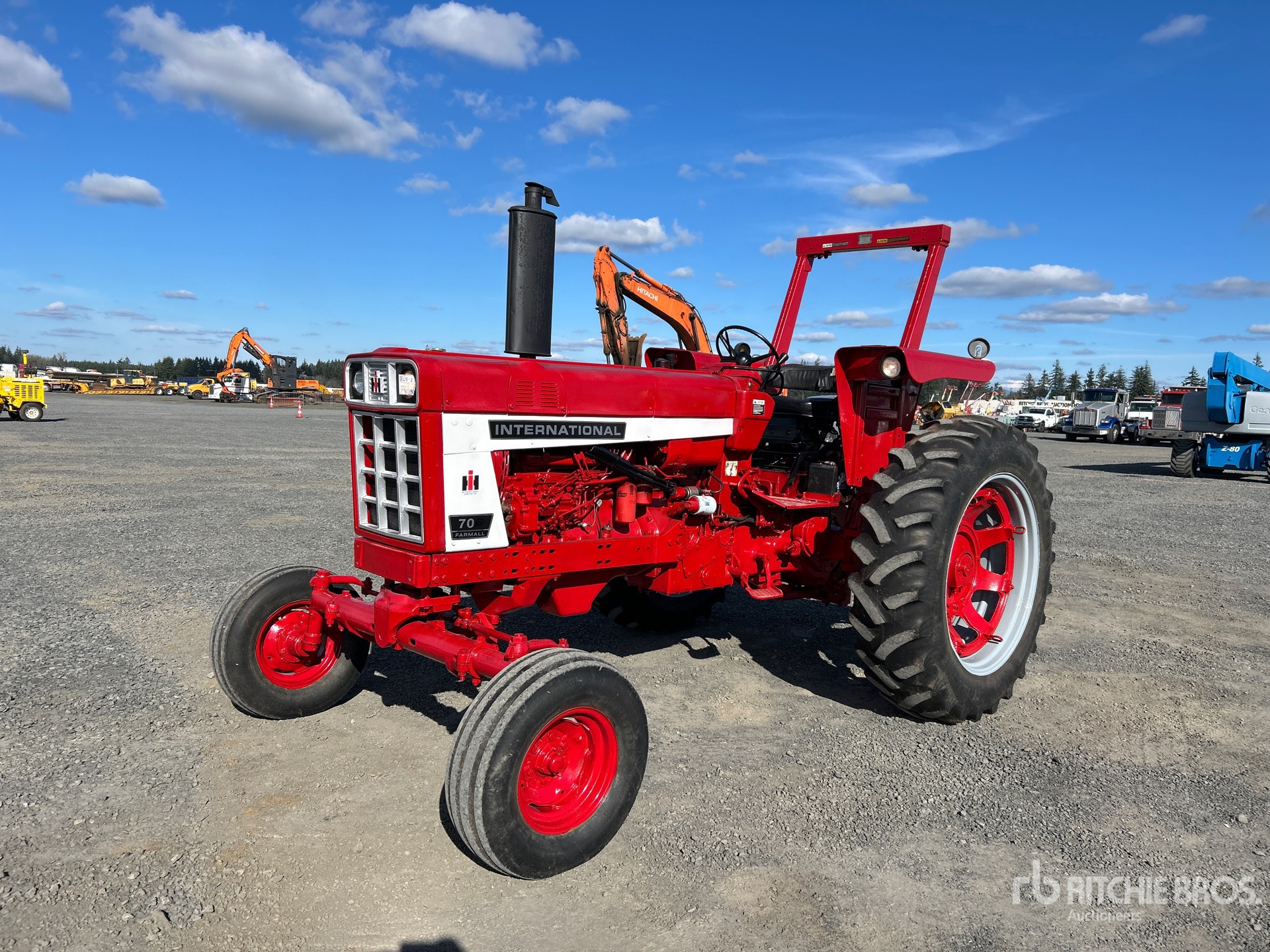 General Appearance with Featured Photo