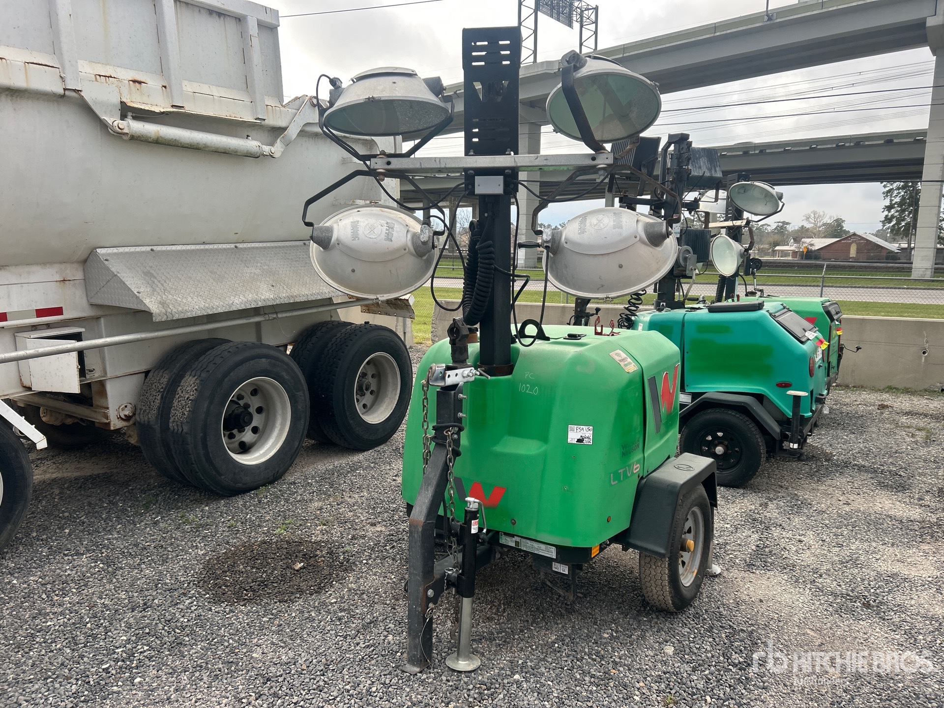 General Appearance with Imagen: esquina delantera izquierda