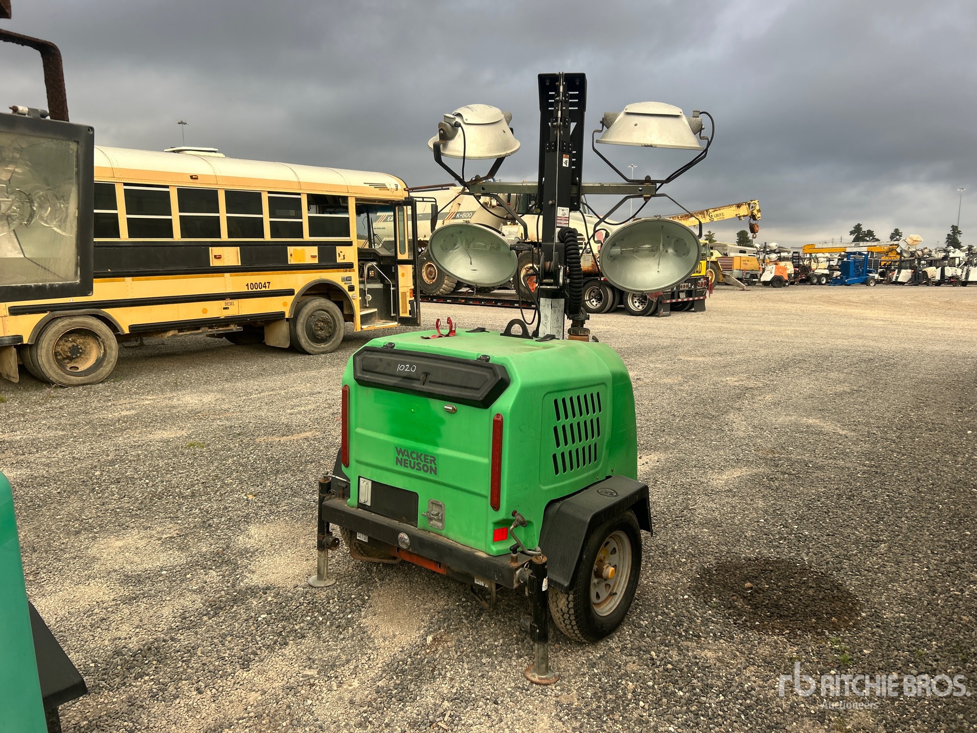 General Appearance with Imagen: esquina trasera derecha