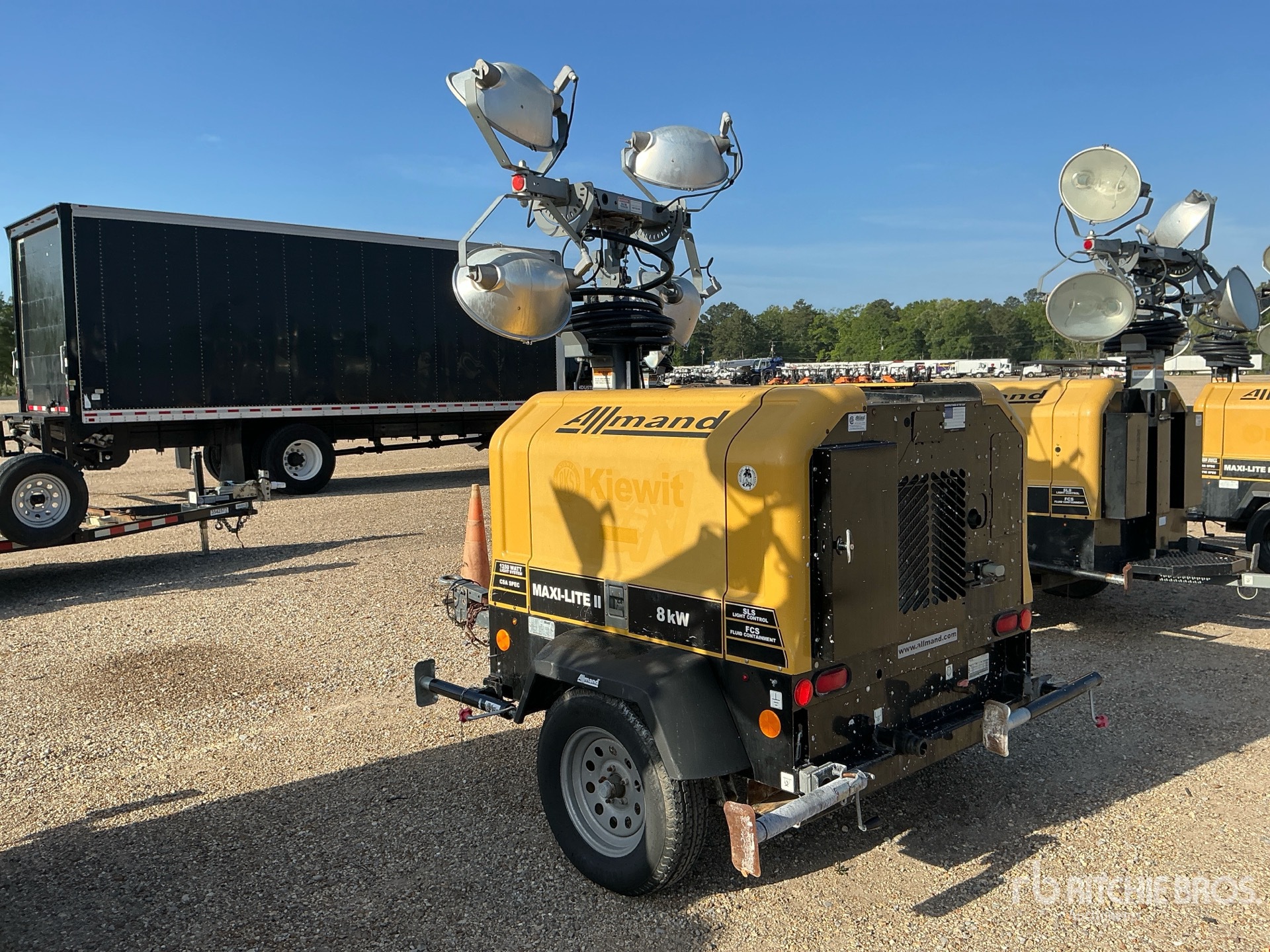 General Appearance with Imagen: esquina trasera izquierda