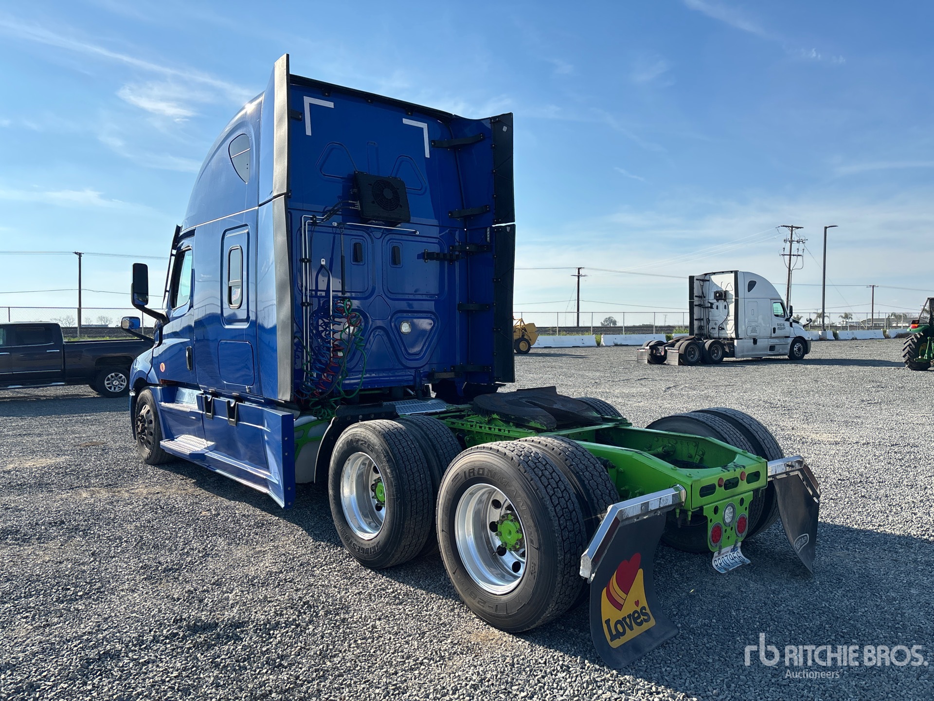 General Appearance with Picture, Left Rear Corner