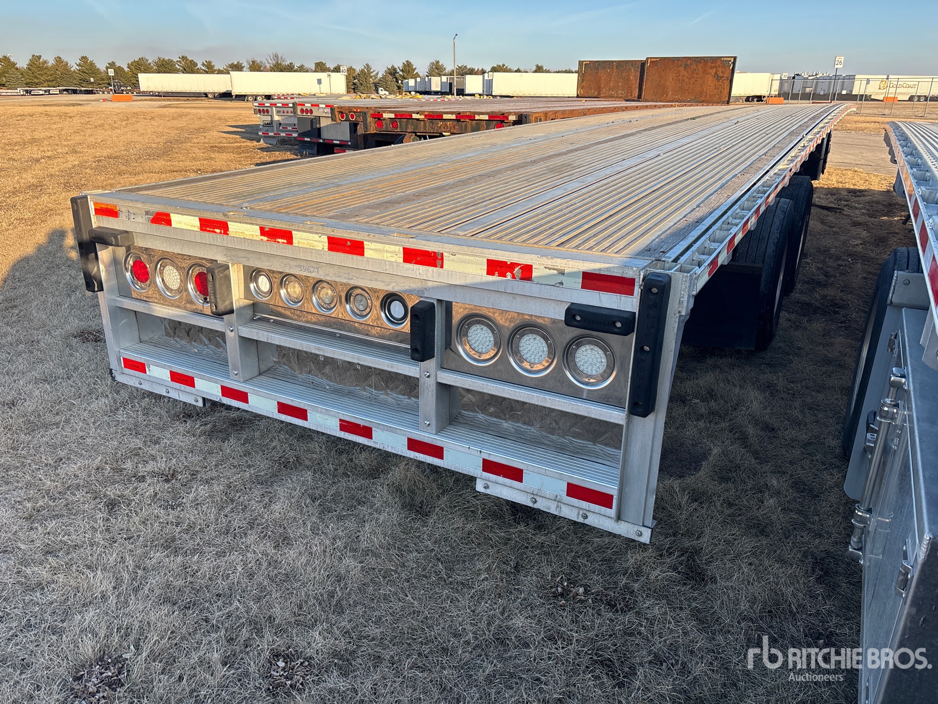 General Appearance with Bild, Ecke hinten rechts