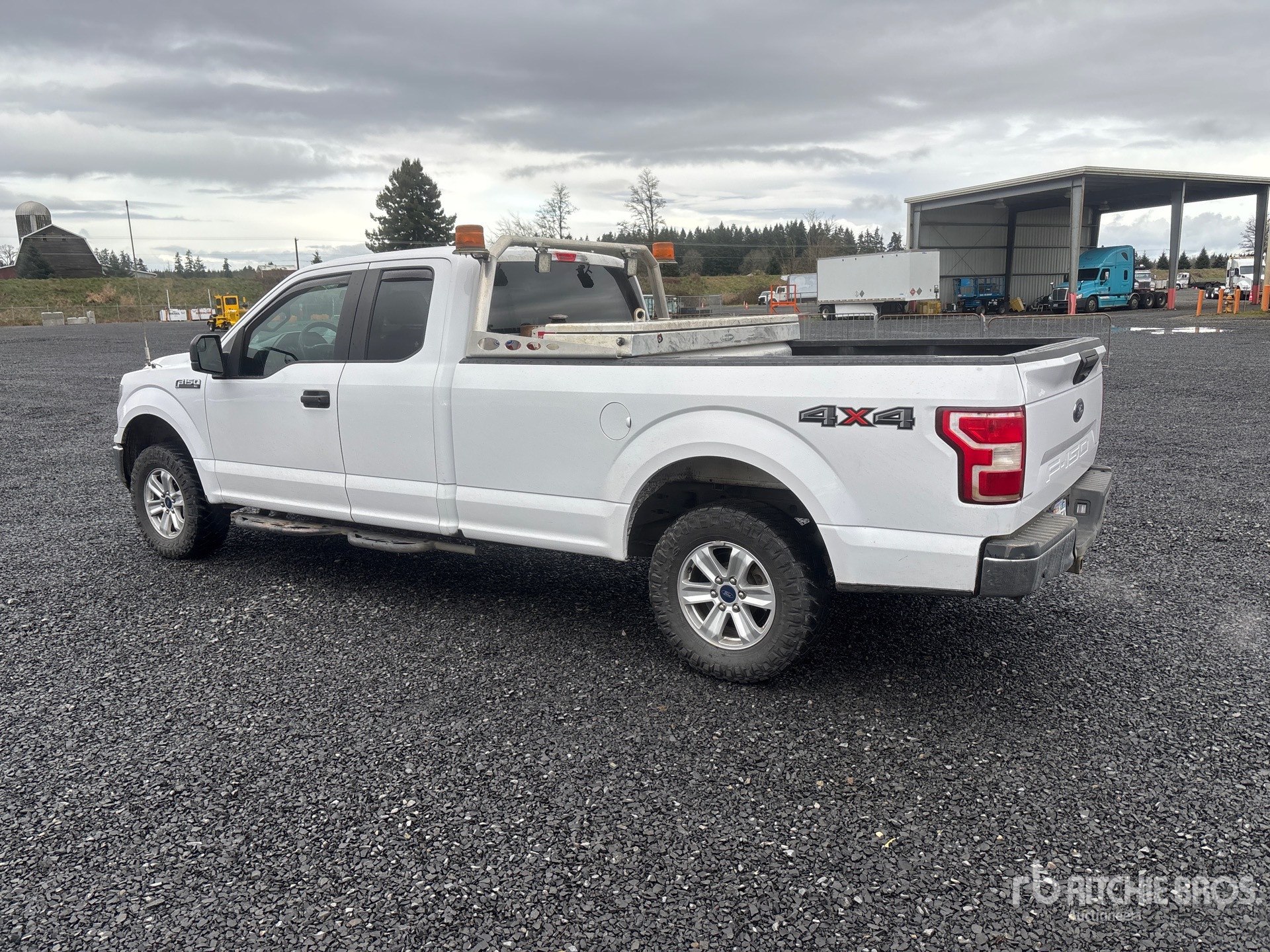 General Appearance with Zdjęcie, lewy dolny róg