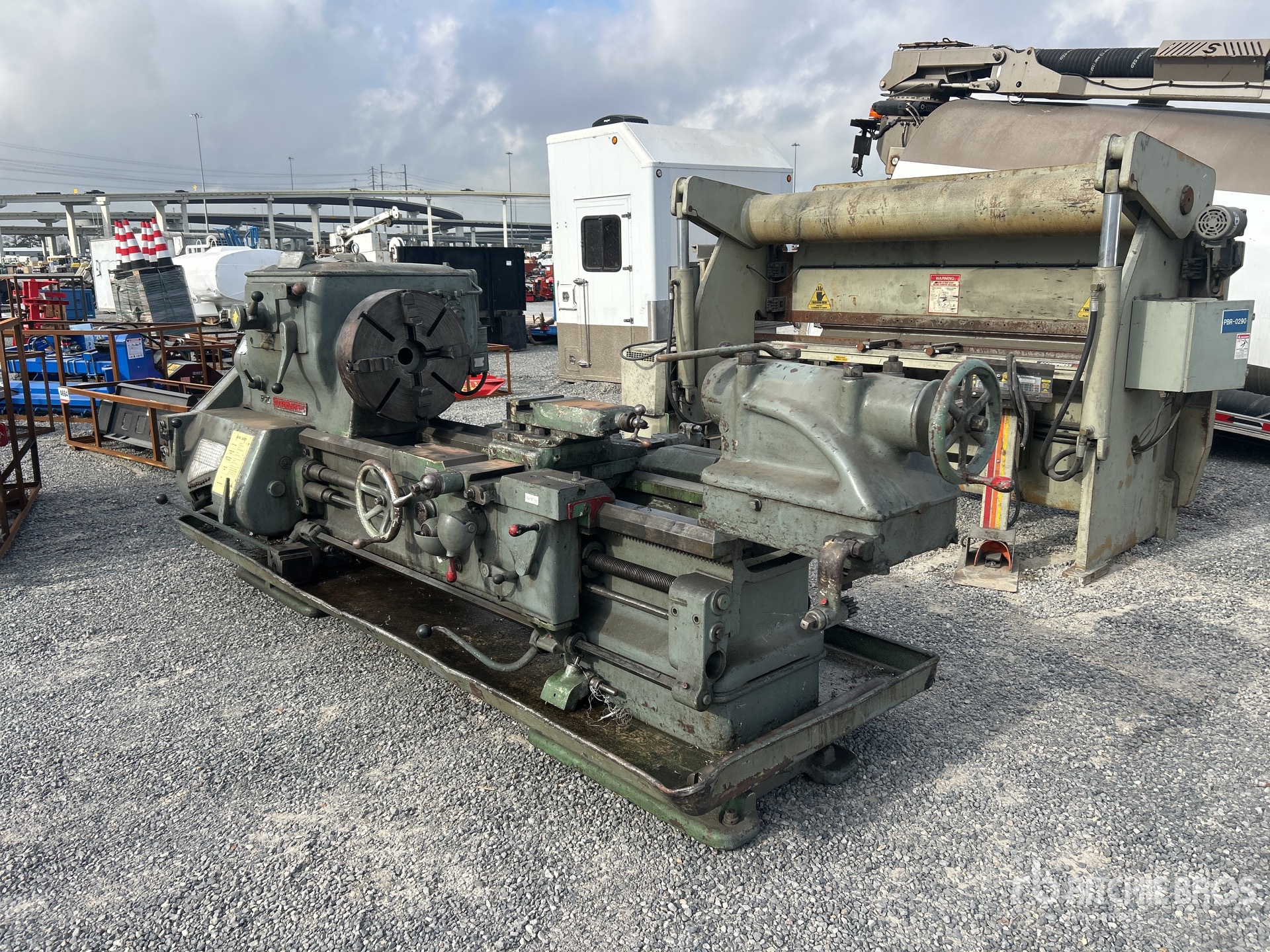 General Appearance with Foto, angolo anteriore destro