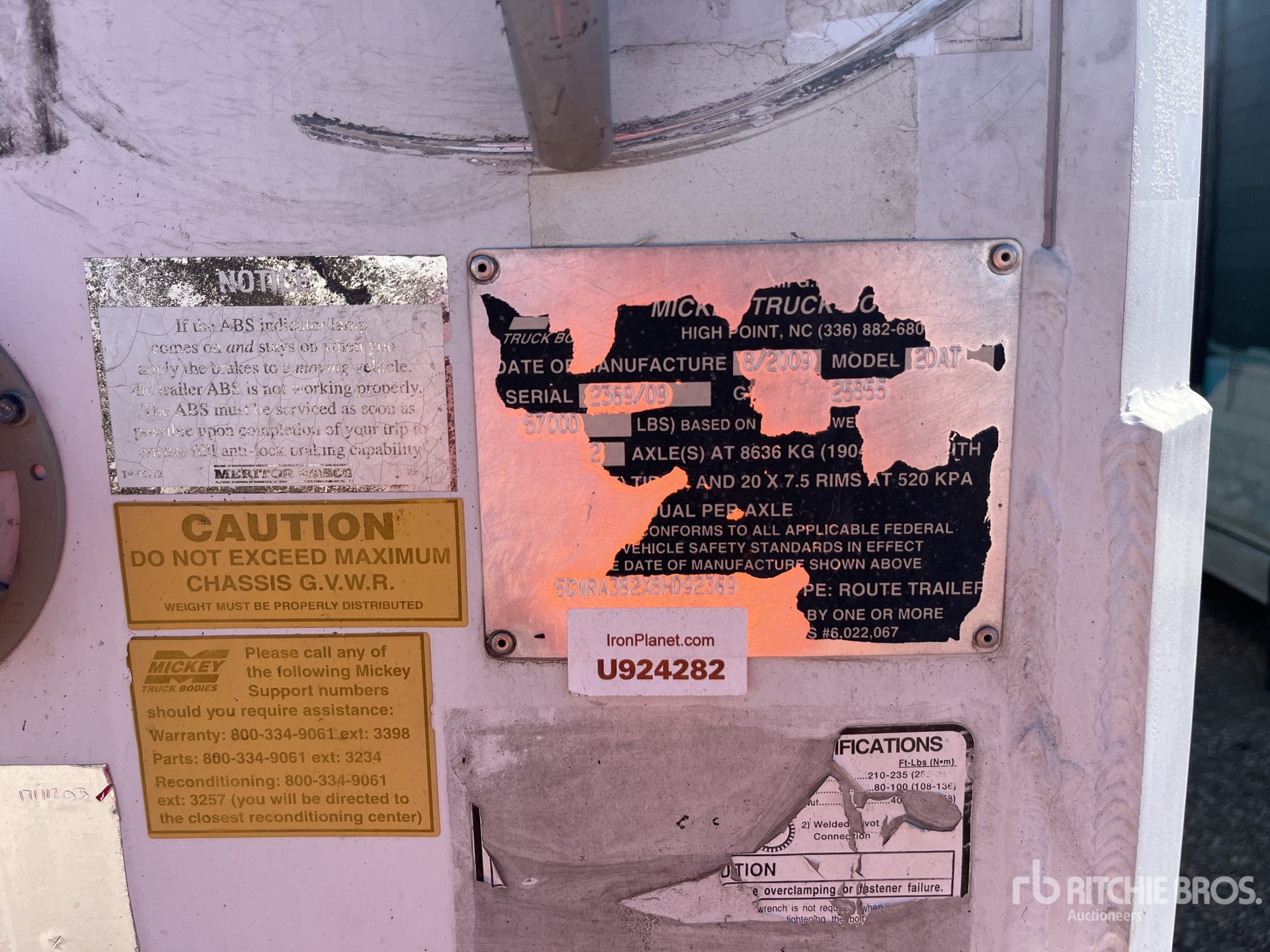 General Appearance with Serial Number / VIN