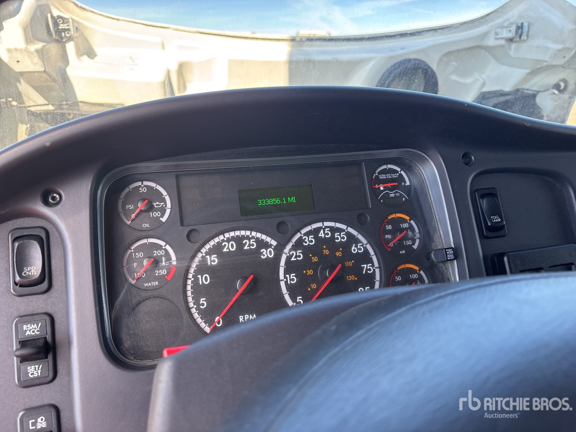 2018 Freightliner M2 106