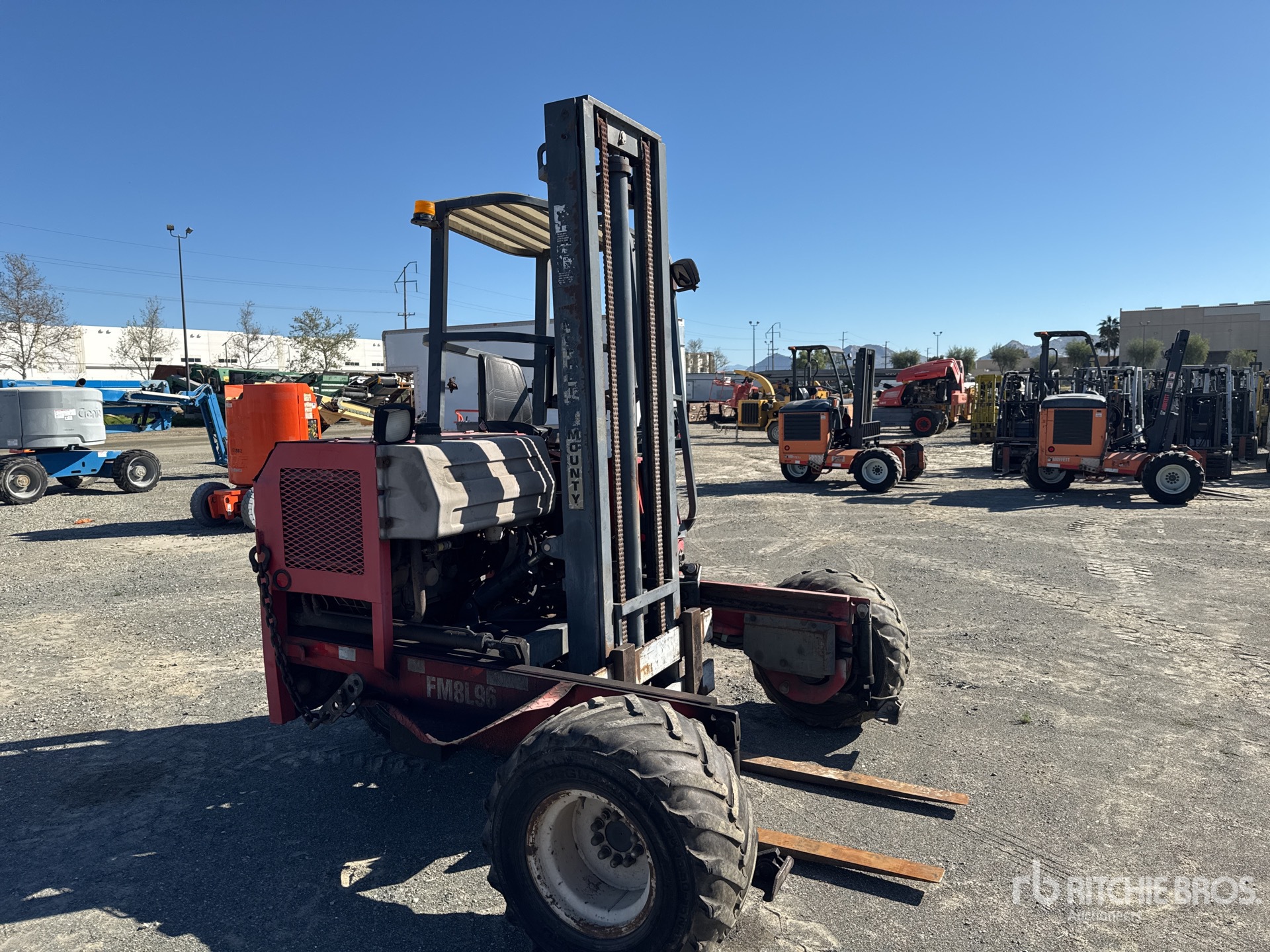 General Appearance with Picture, Right Front Corner