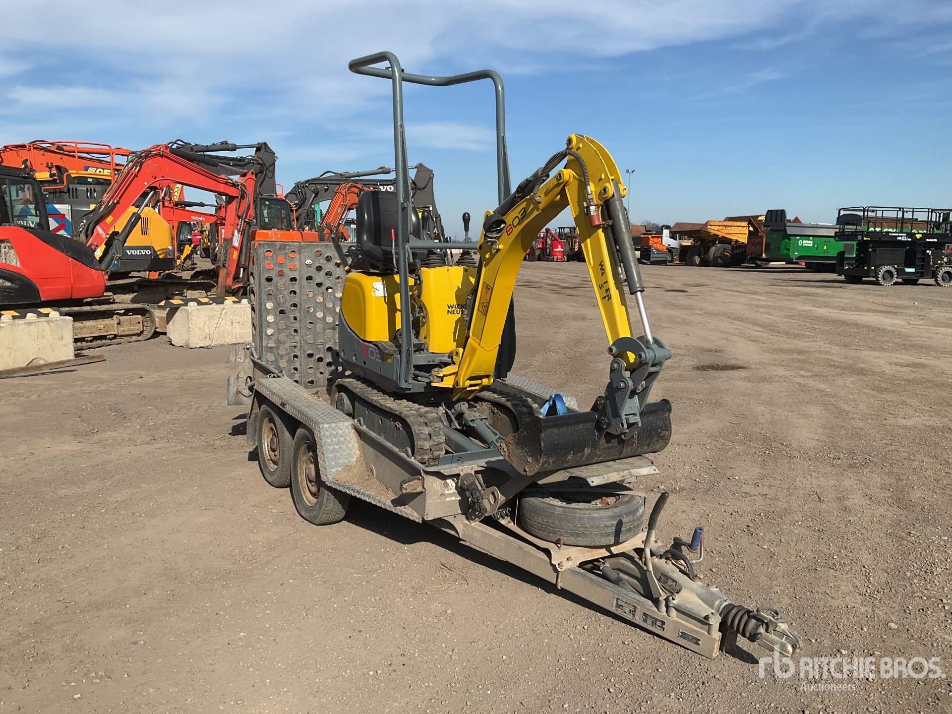 General Appearance with Picture, Right Front Corner