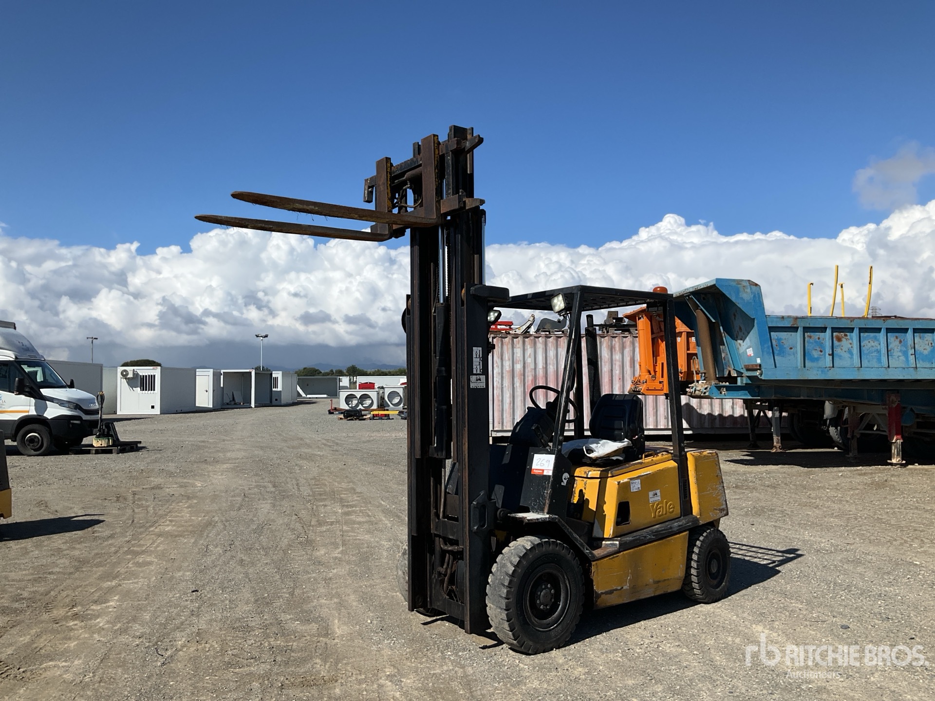 General Appearance with Featured Photo