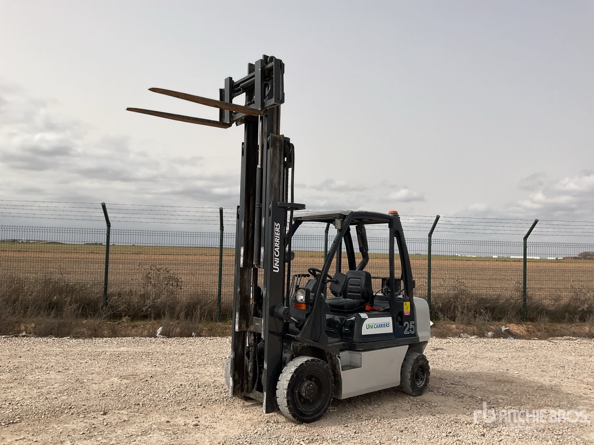 General Appearance with Featured Photo