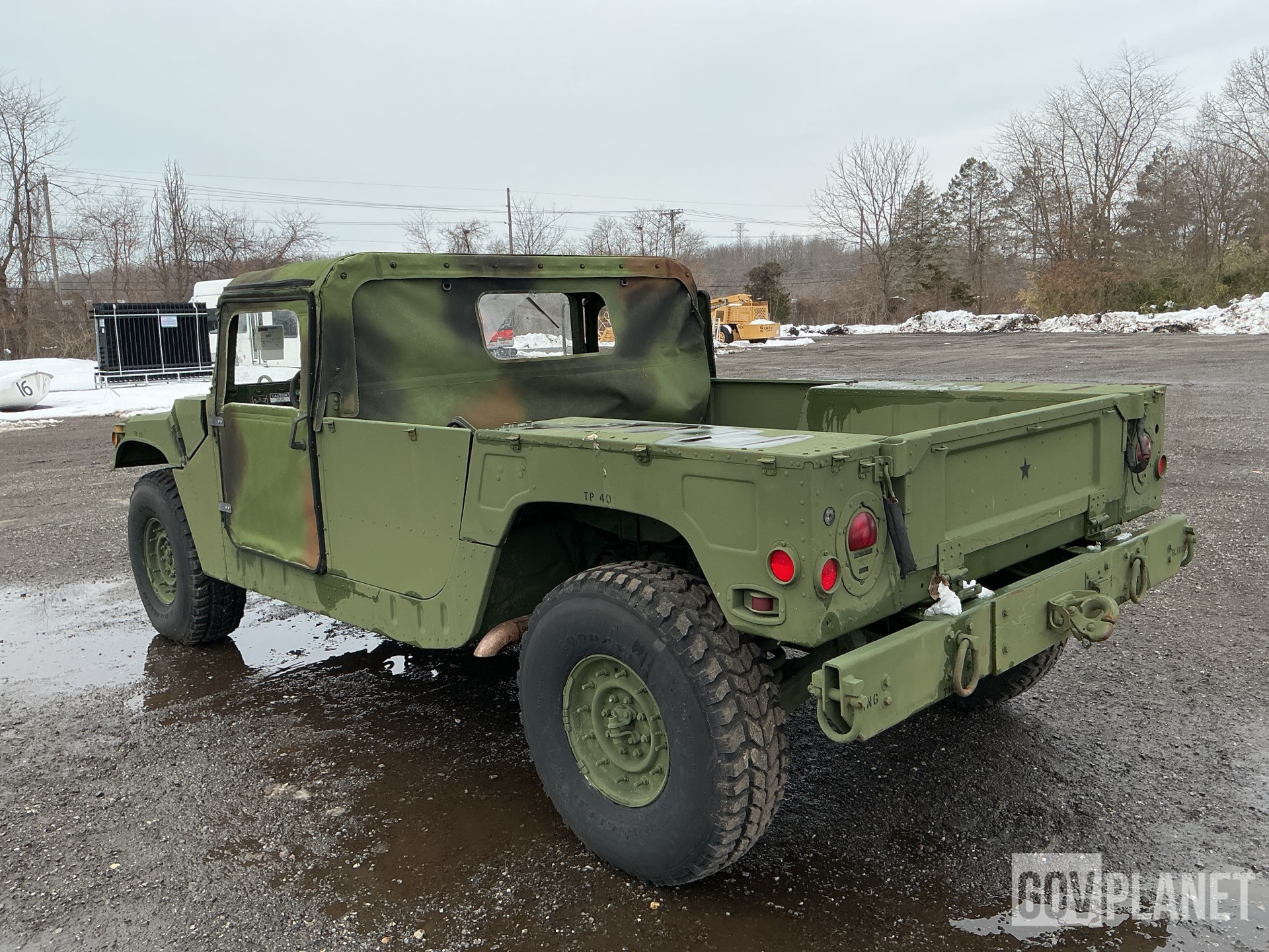 General Appearance with Picture, Left Rear Corner