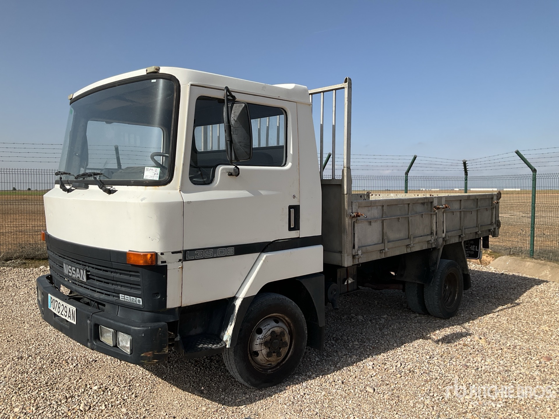 General Appearance with Imagen: esquina delantera izquierda