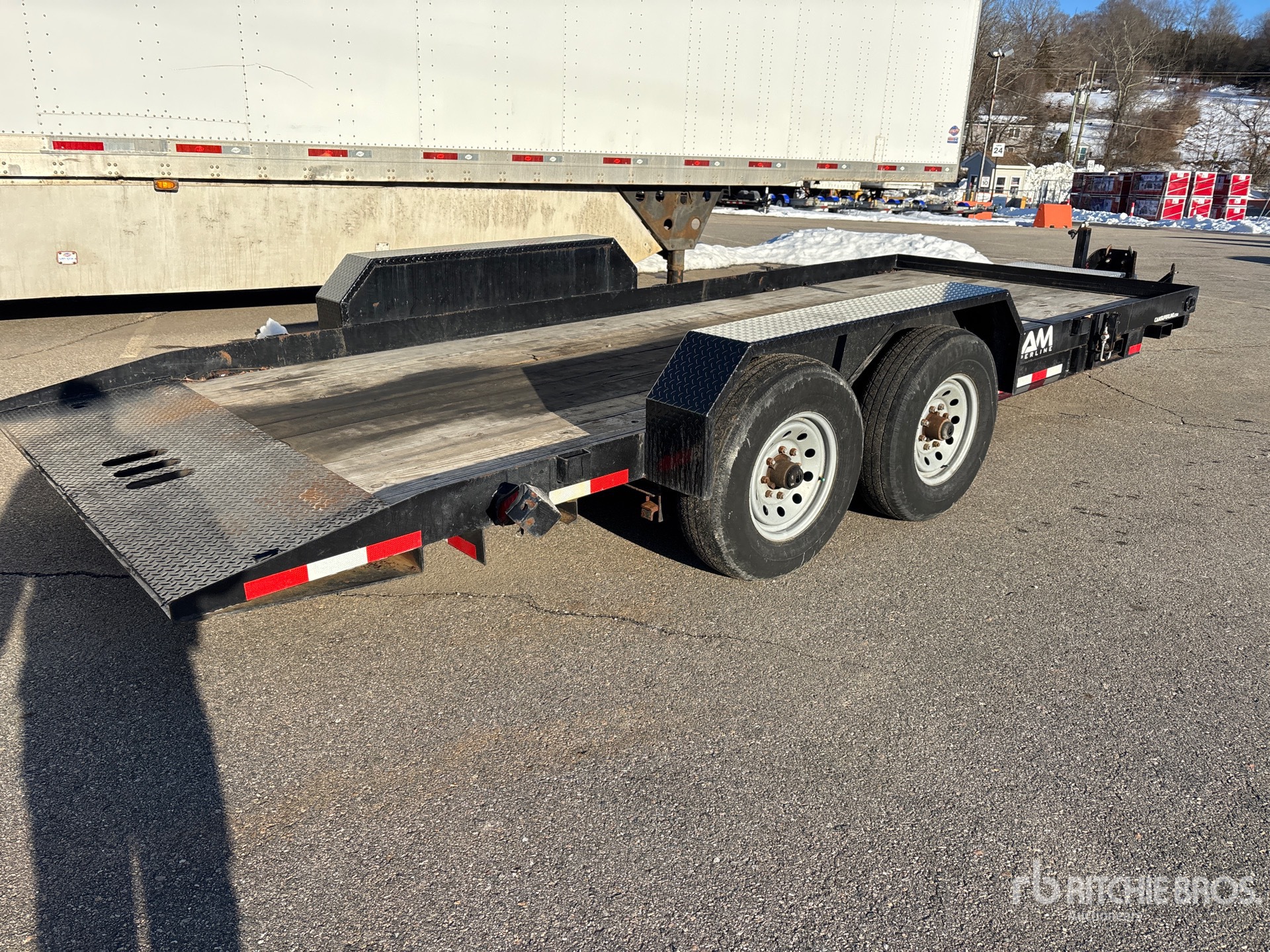 General Appearance with Bild, Ecke hinten rechts