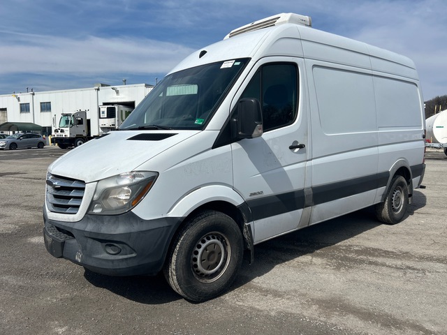 2015 Freightliner F2CA114 2500 Cargo Van