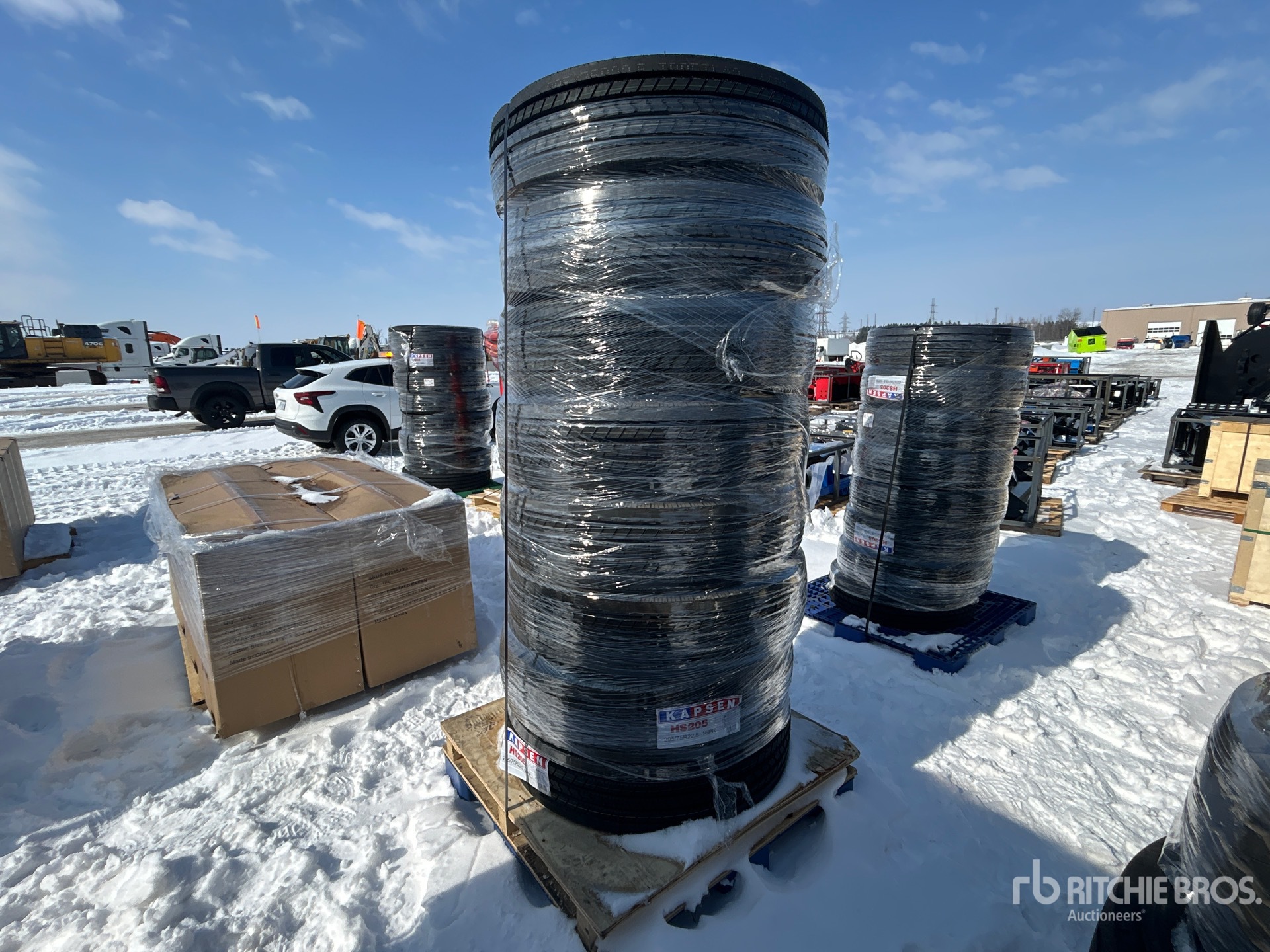 General Appearance with Foto, angolo posteriore sinistro