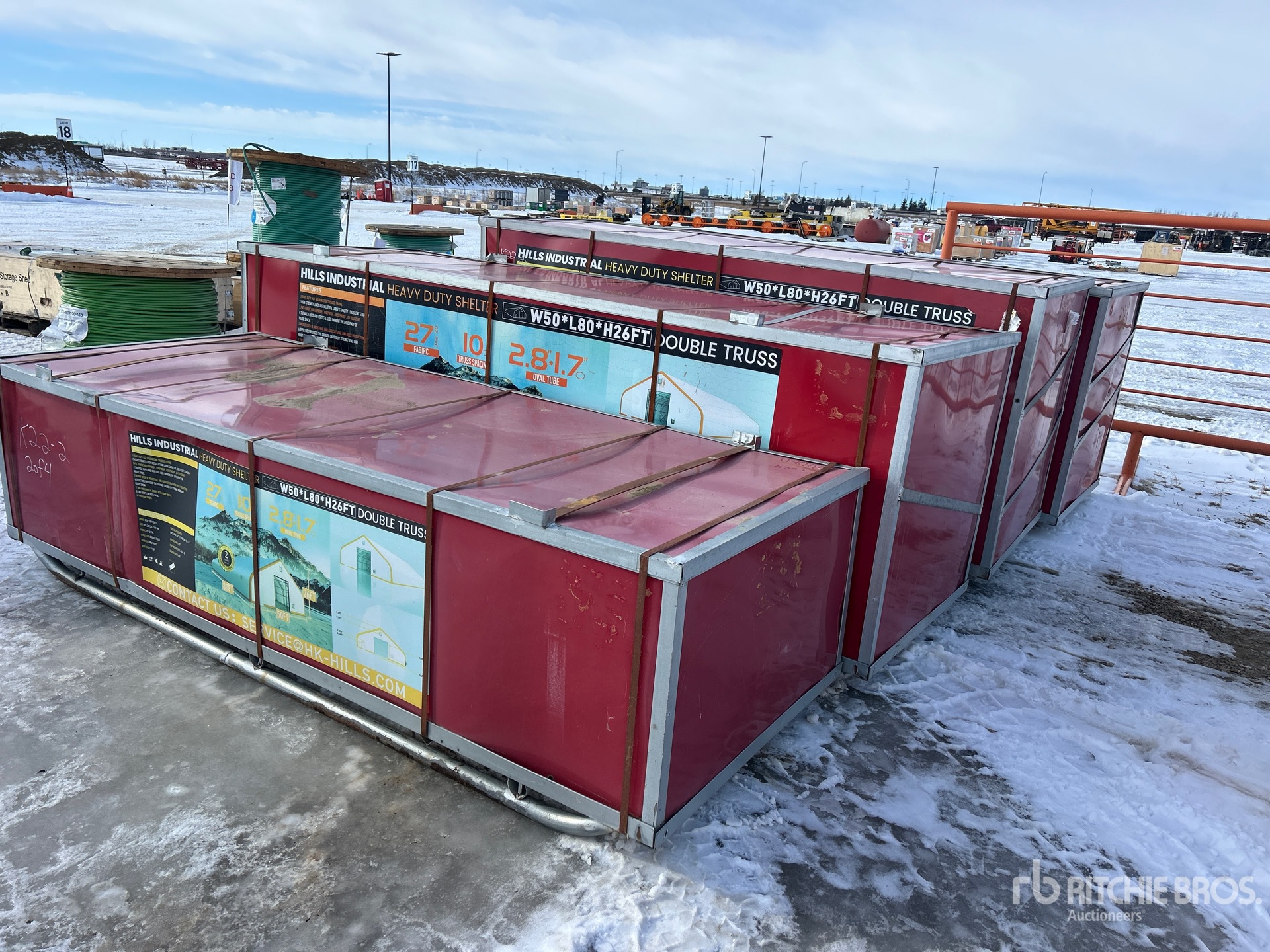 General Appearance with Bild, Ecke vorne links