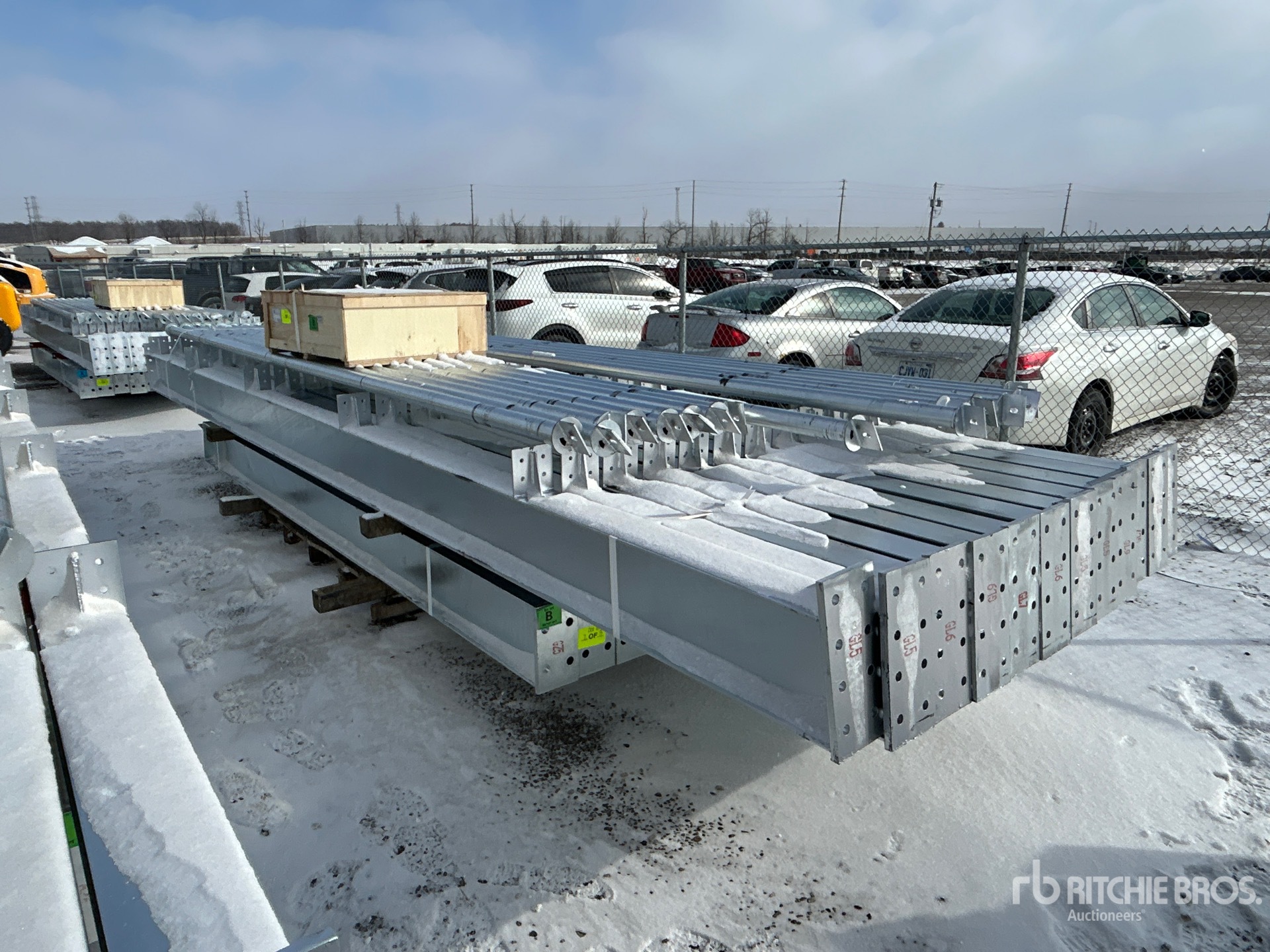 General Appearance with Foto, angolo anteriore sinistro