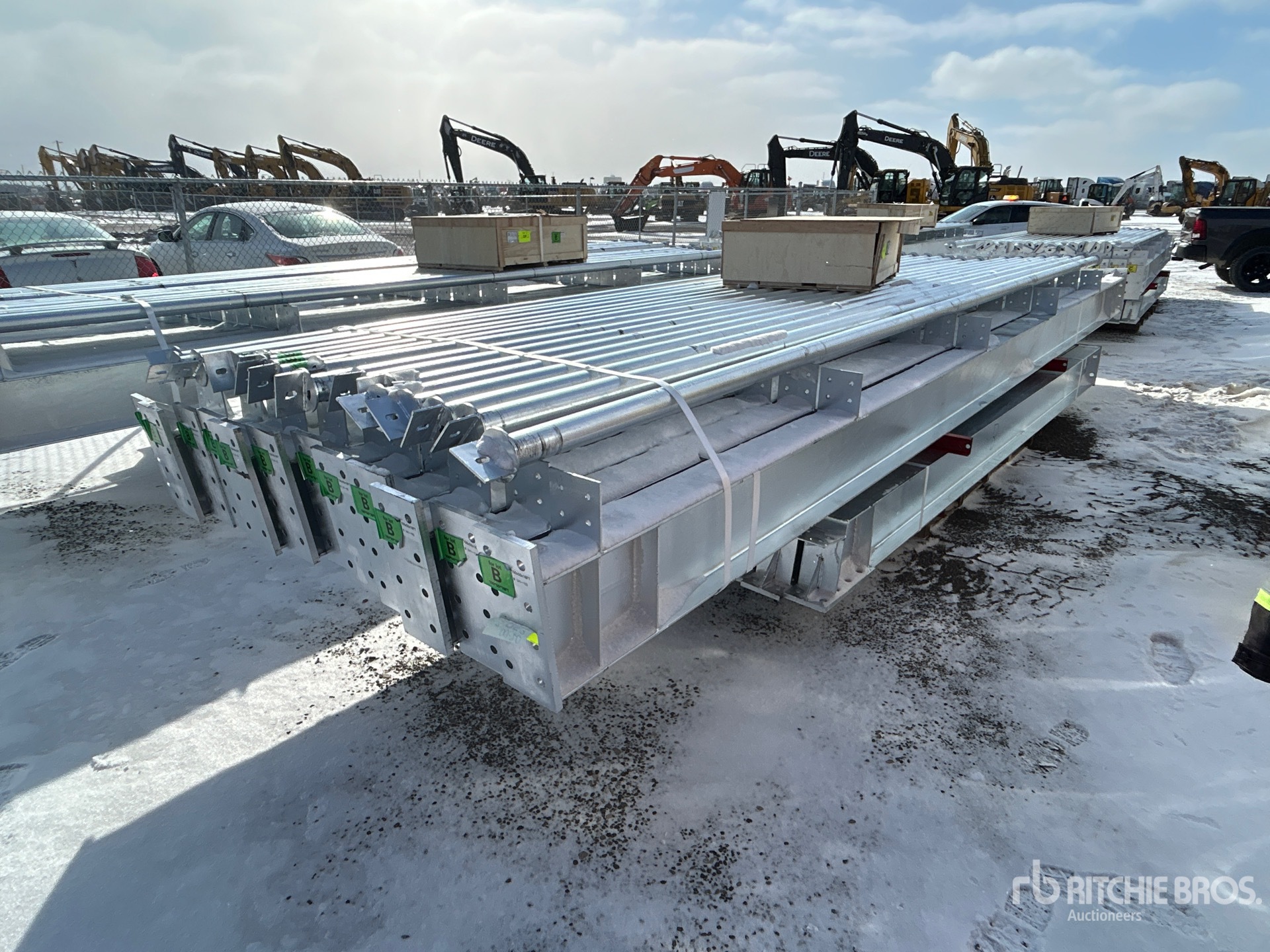 General Appearance with Foto, angolo posteriore sinistro