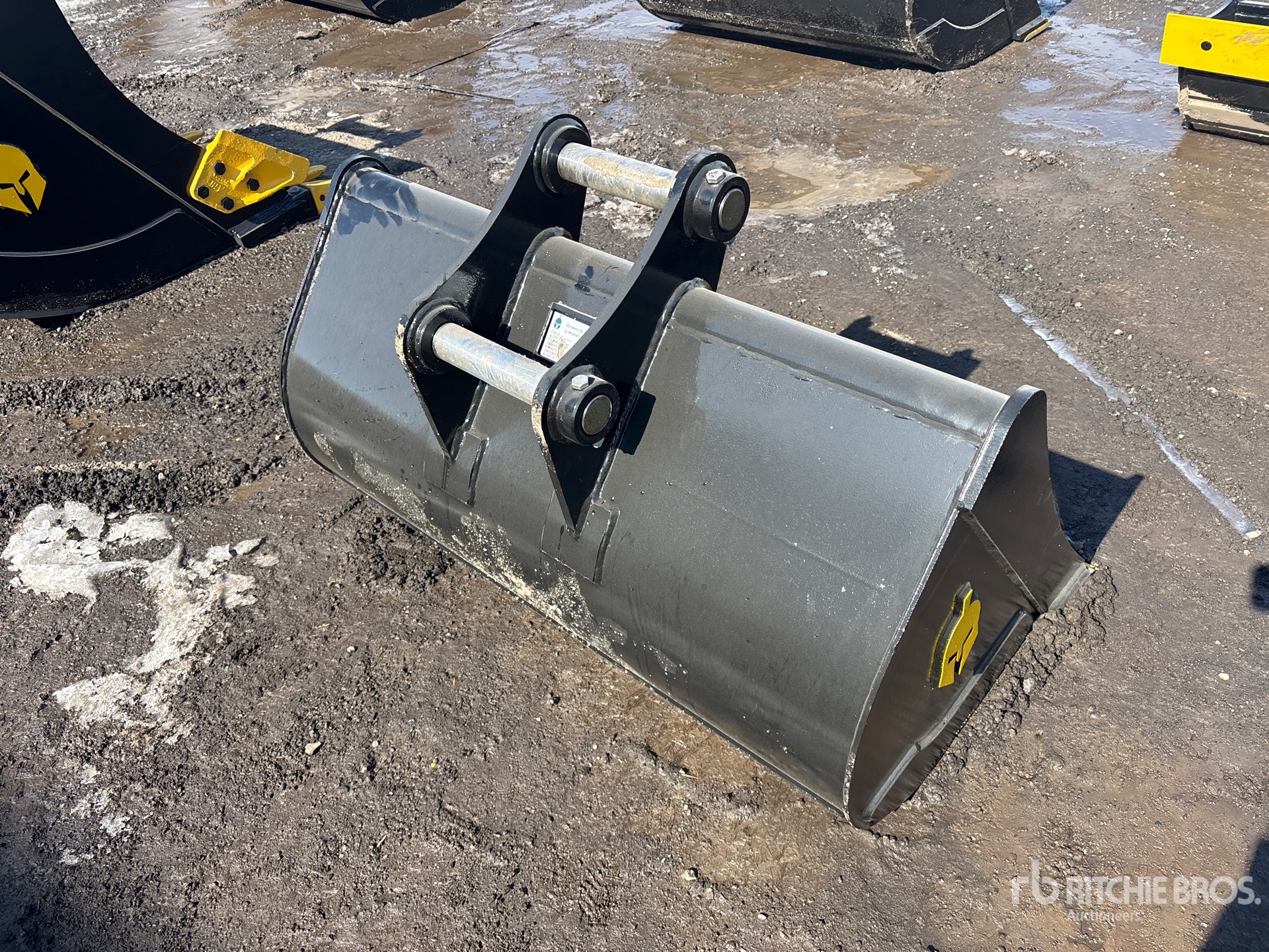 General Appearance with Imagen: esquina trasera derecha