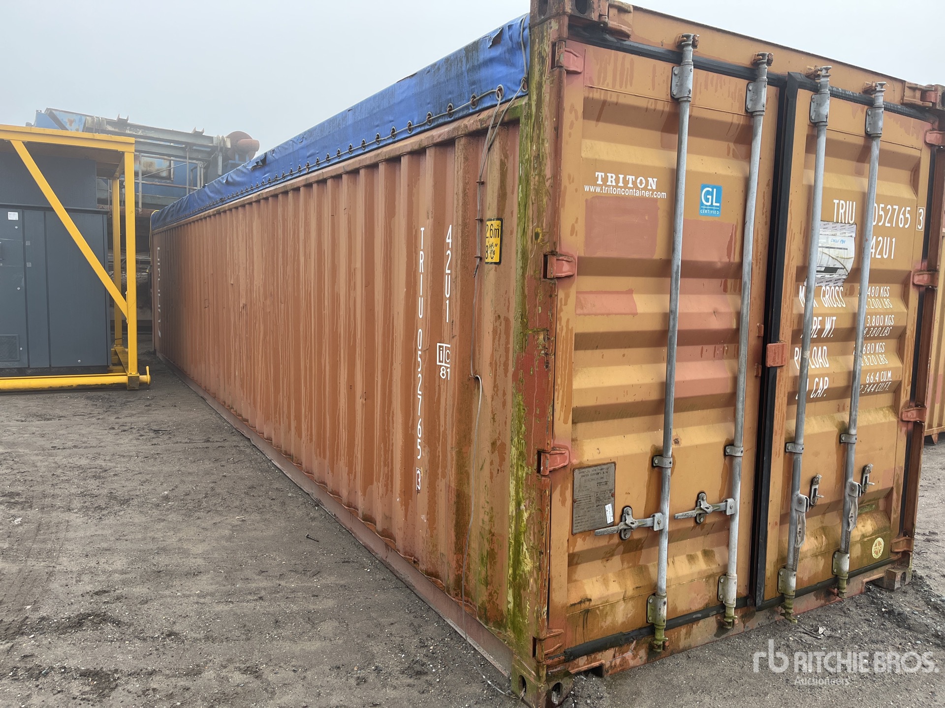 Aspect général with Image, coin arrière droit