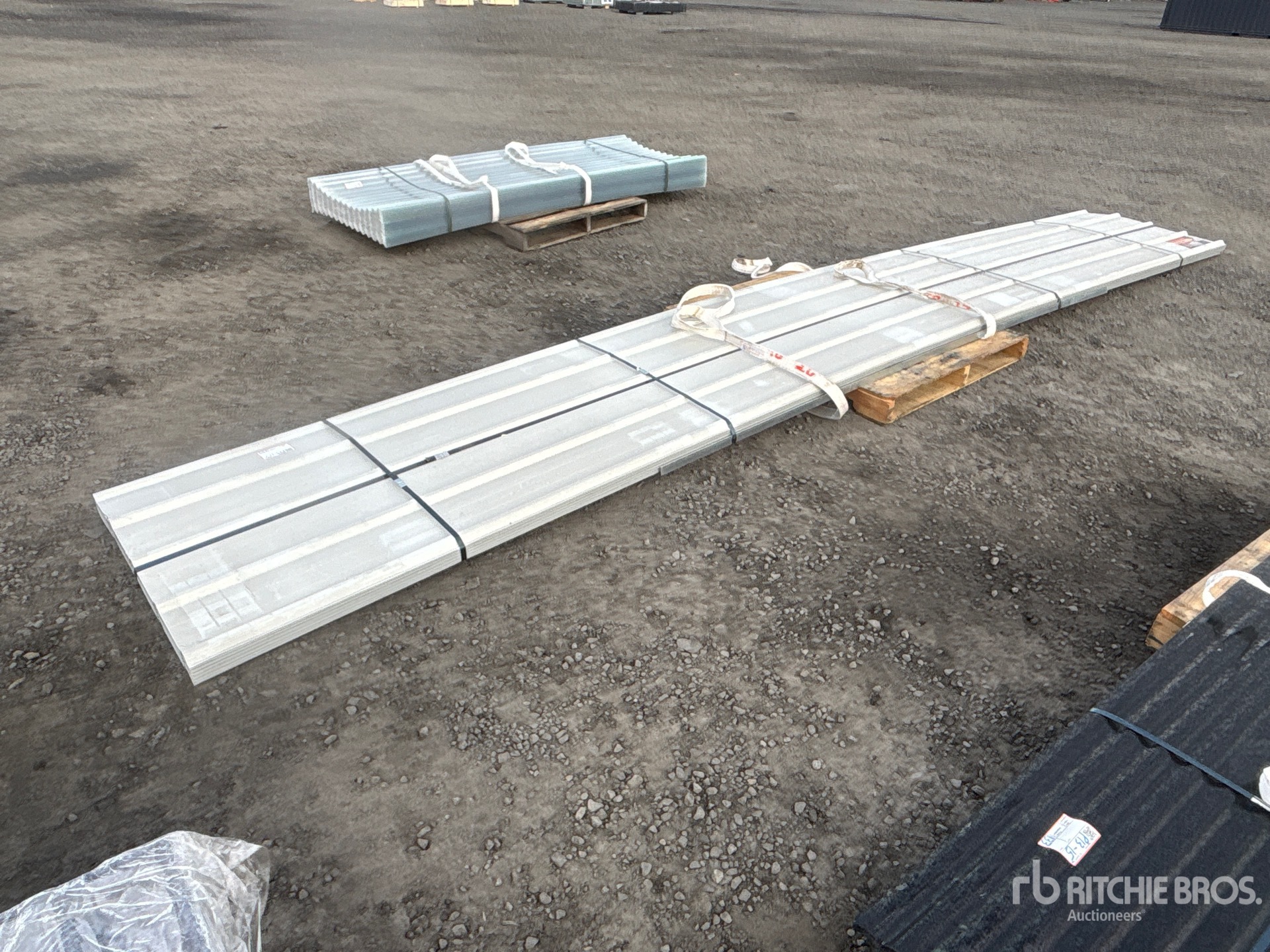 General Appearance with Foto, angolo posteriore sinistro