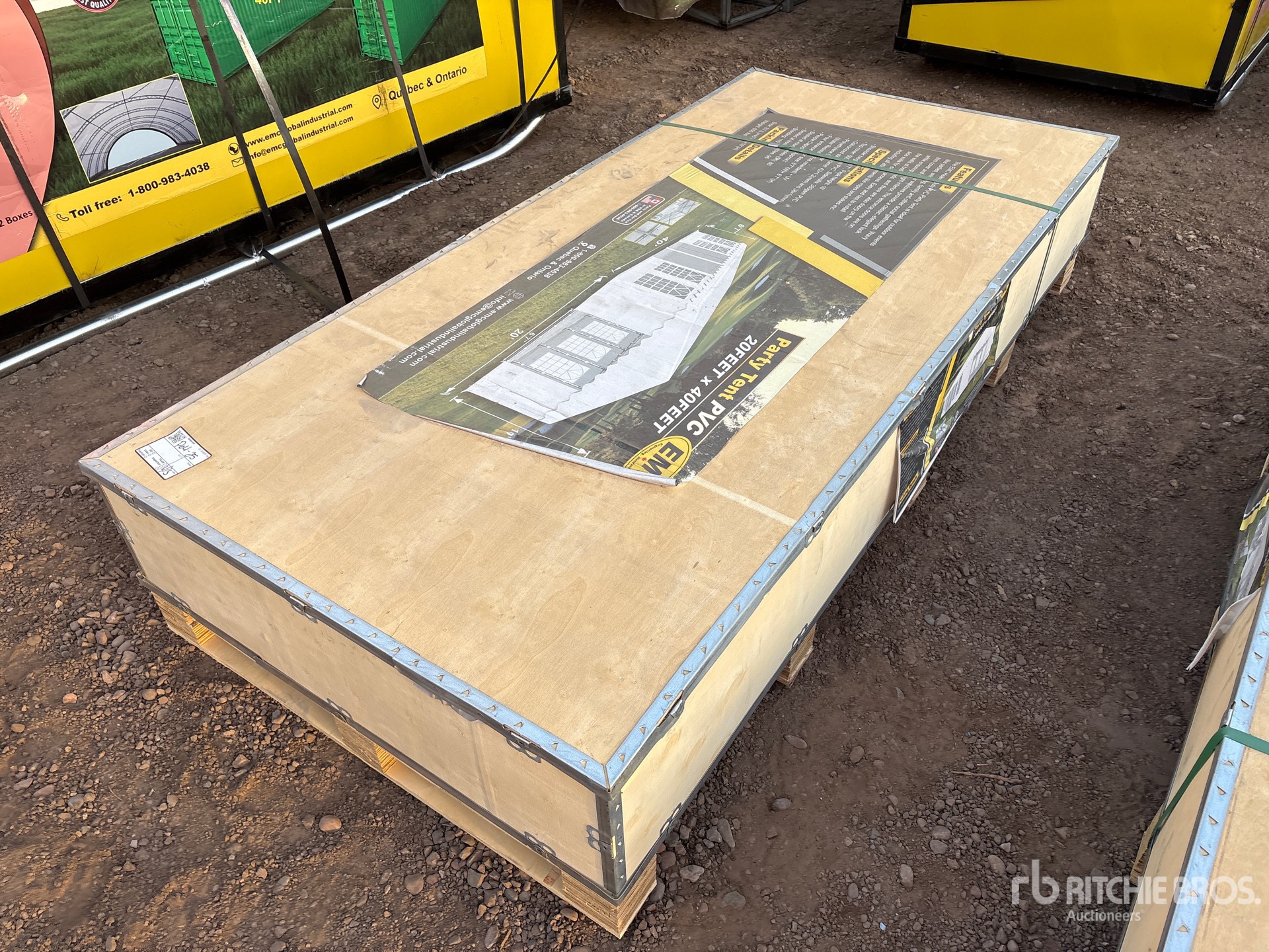 General Appearance with Foto, angolo anteriore sinistro