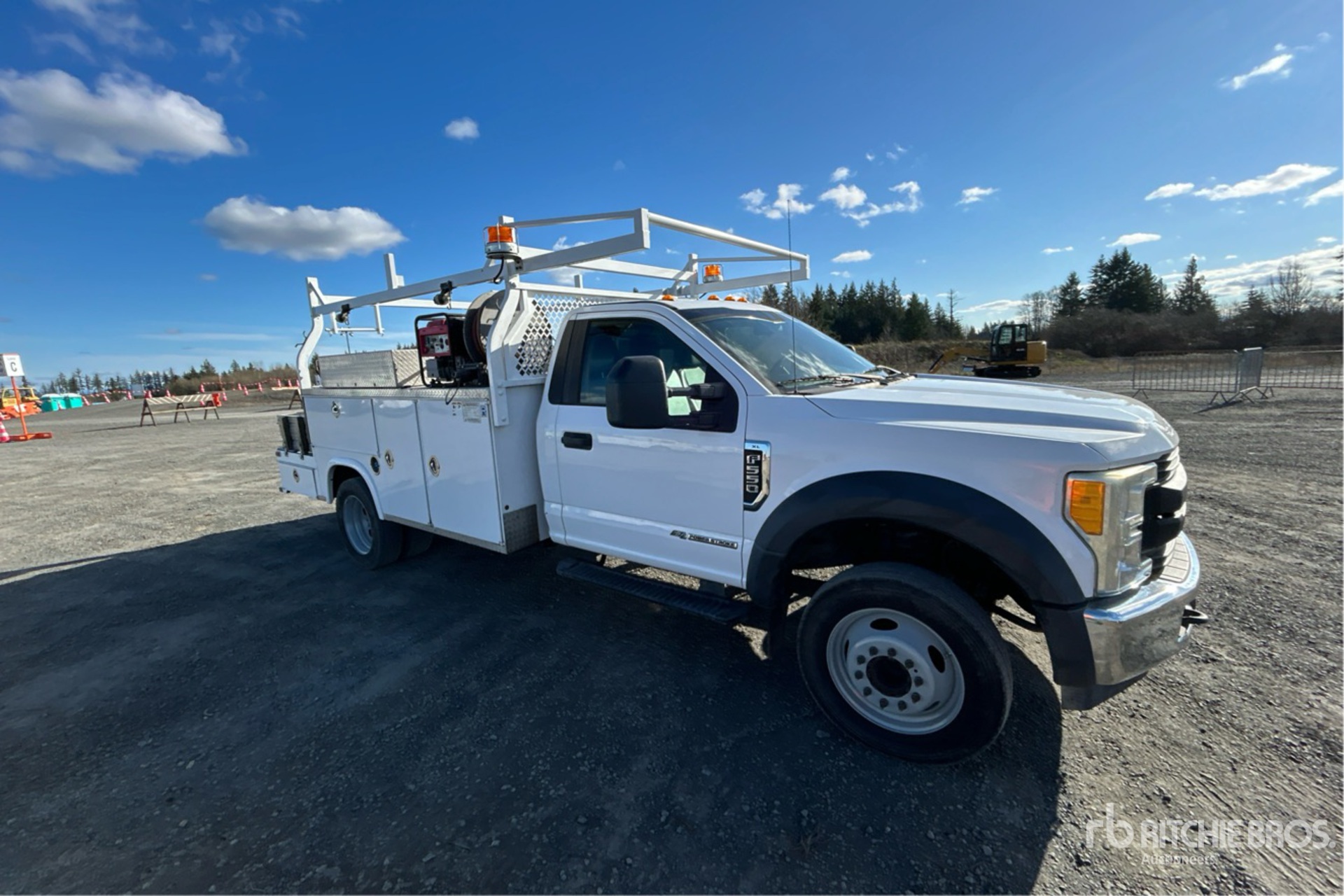 General Appearance with Picture, Right Front Corner