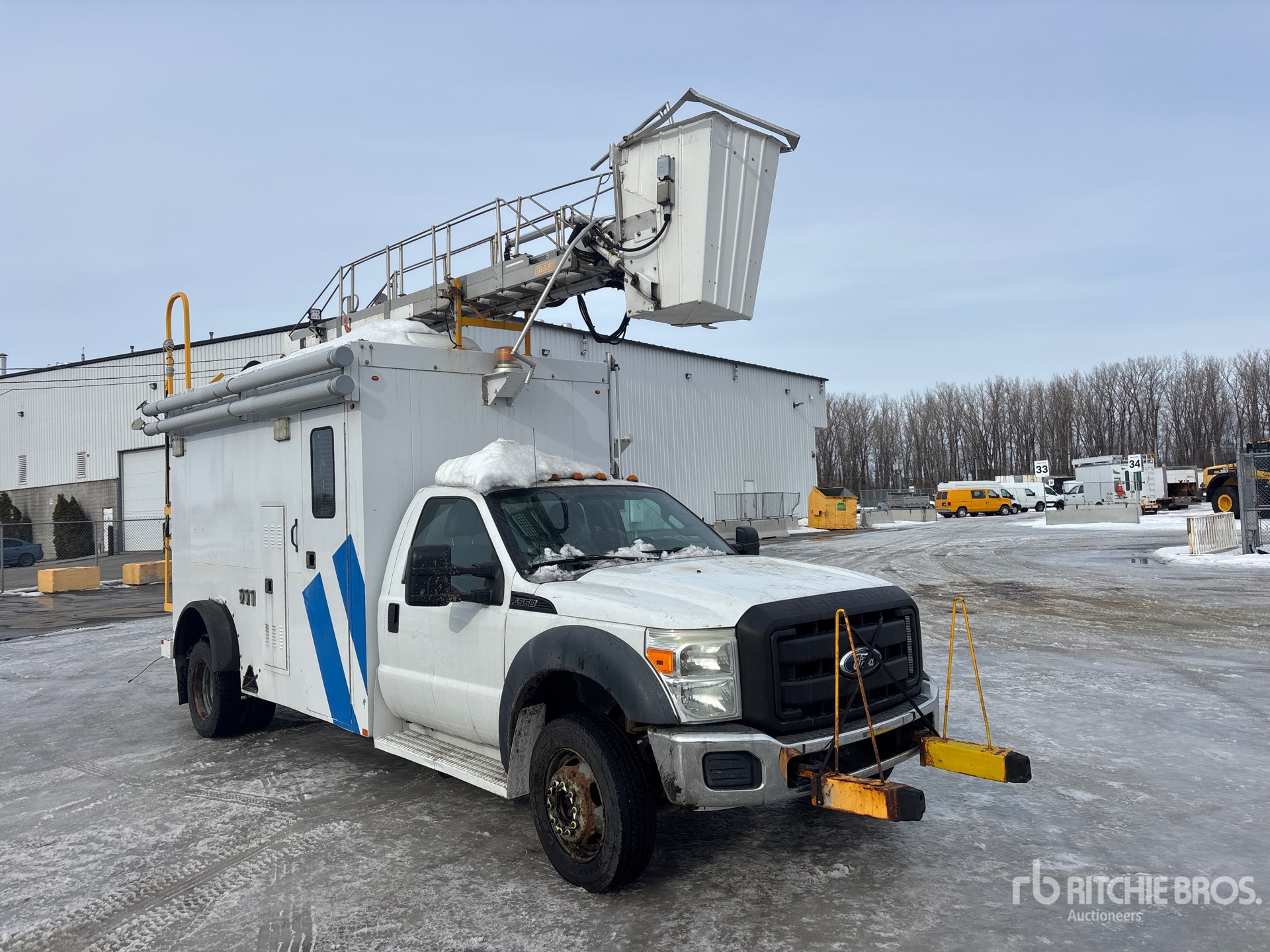 General Appearance with Foto, angolo anteriore destro