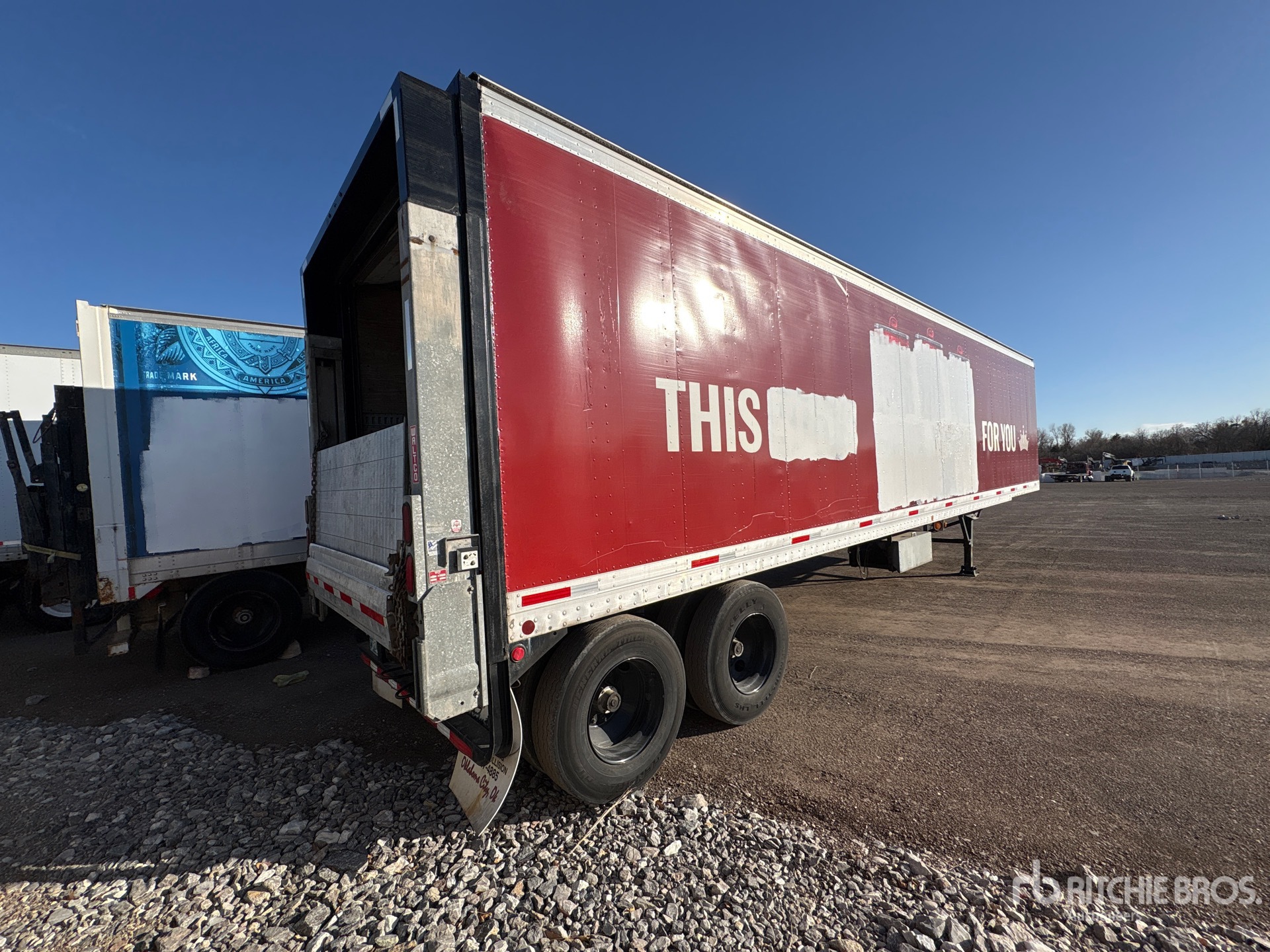 General Appearance with Imagen: esquina trasera derecha