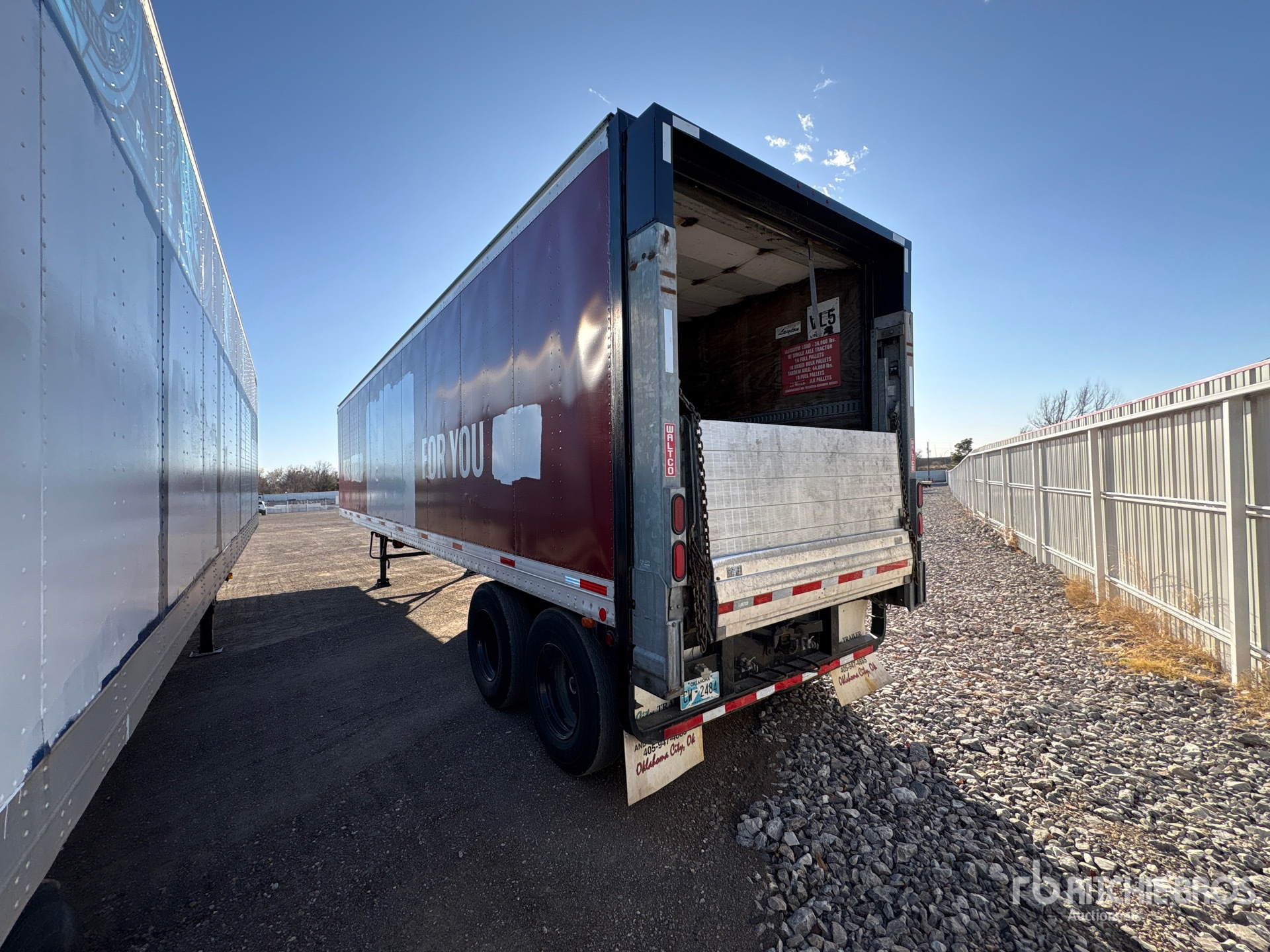 General Appearance with Imagen: esquina trasera izquierda