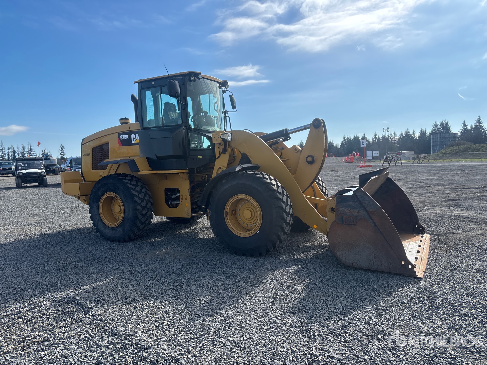 General Appearance with Bild, Ecke vorne rechts