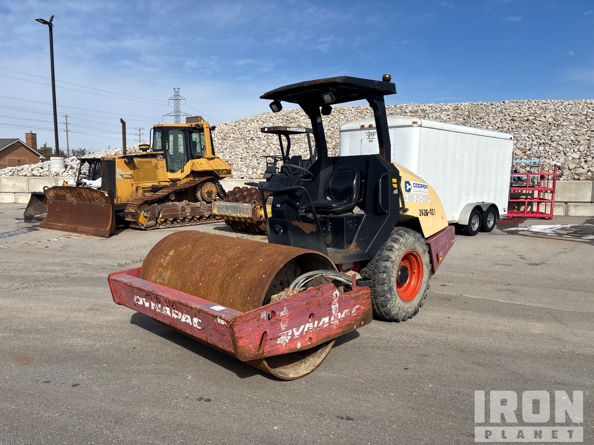 General Appearance with Featured Photo