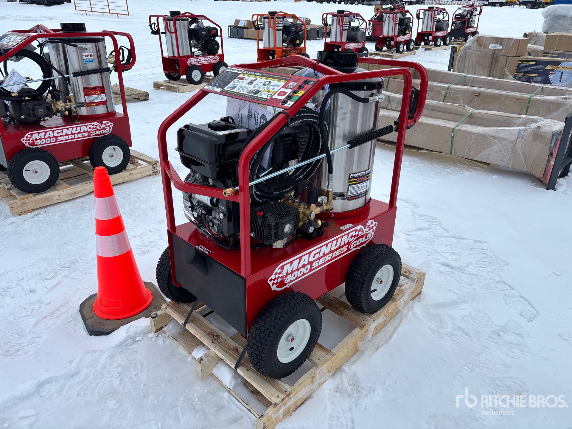 General Appearance with Bild, Ecke vorne links