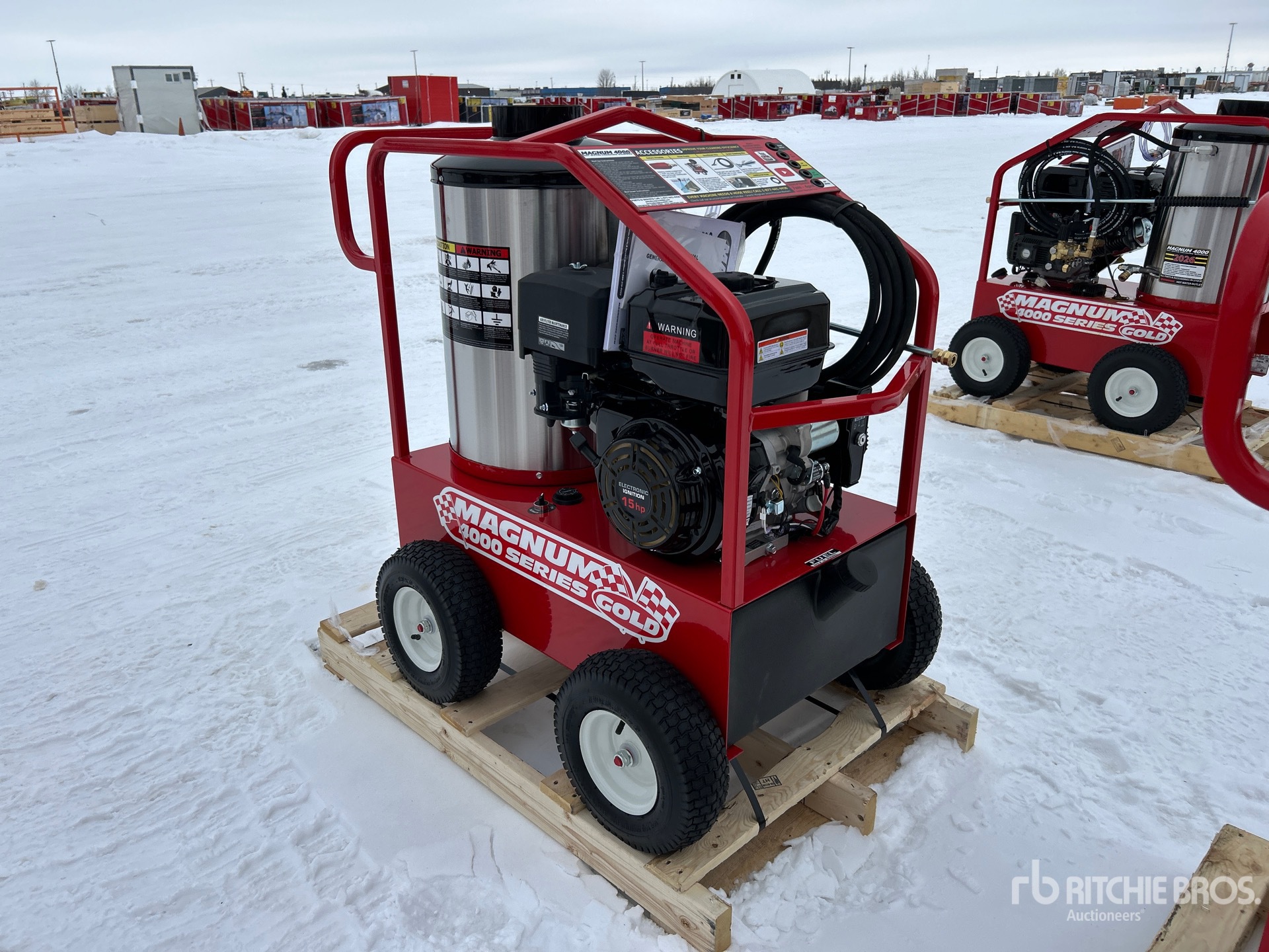 General Appearance with Bild, Ecke vorne rechts