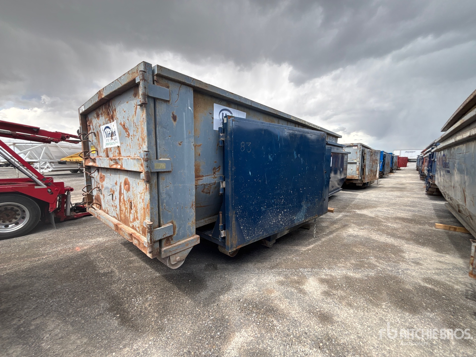 Aspect général with Image, coin arrière droit