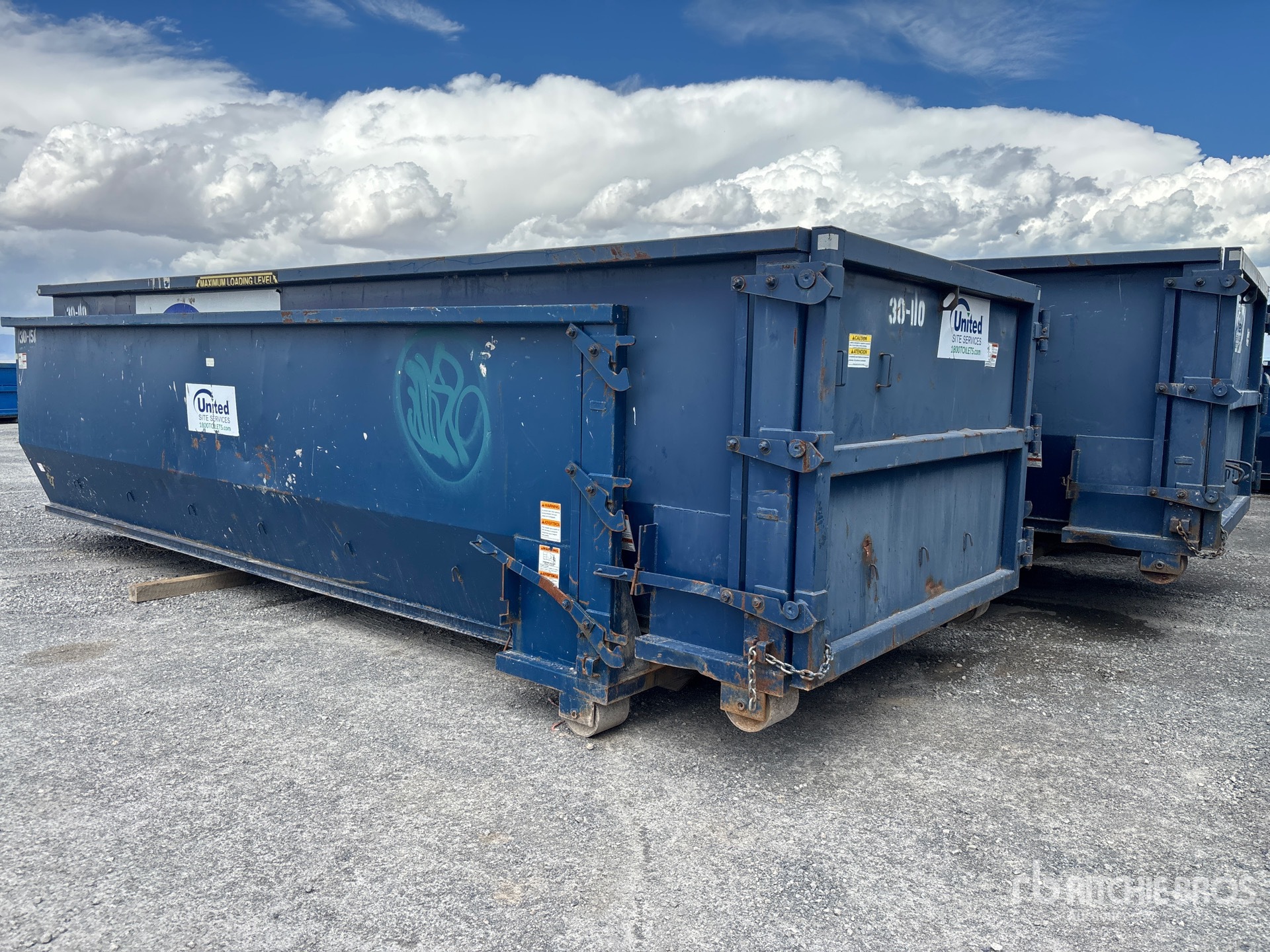 Aspect général with Image, coin arrière gauche