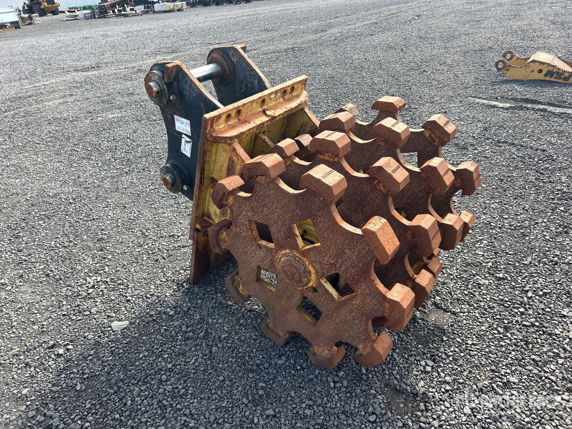 General Appearance with Foto, angolo anteriore destro