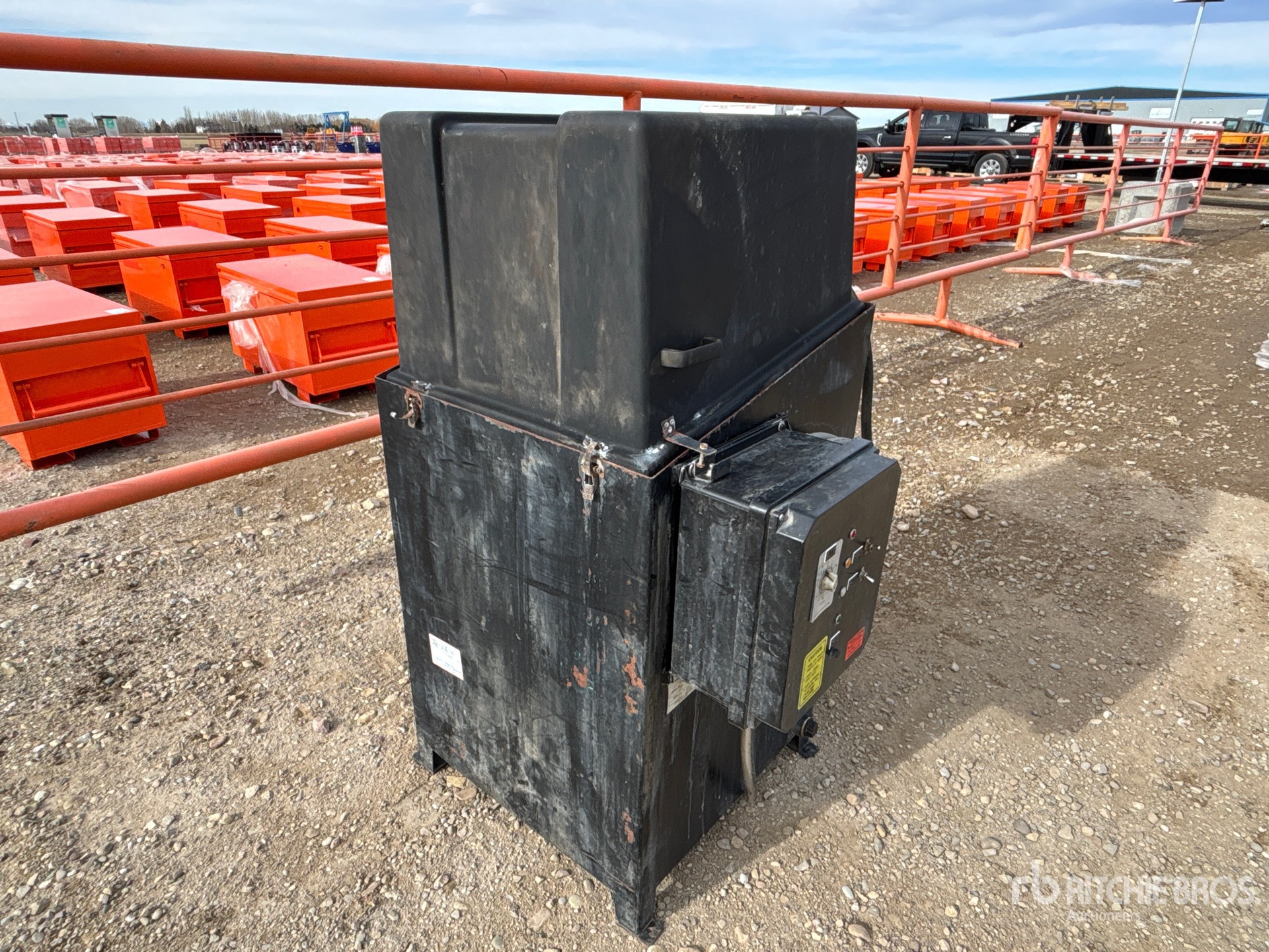 General Appearance with Foto, angolo anteriore destro