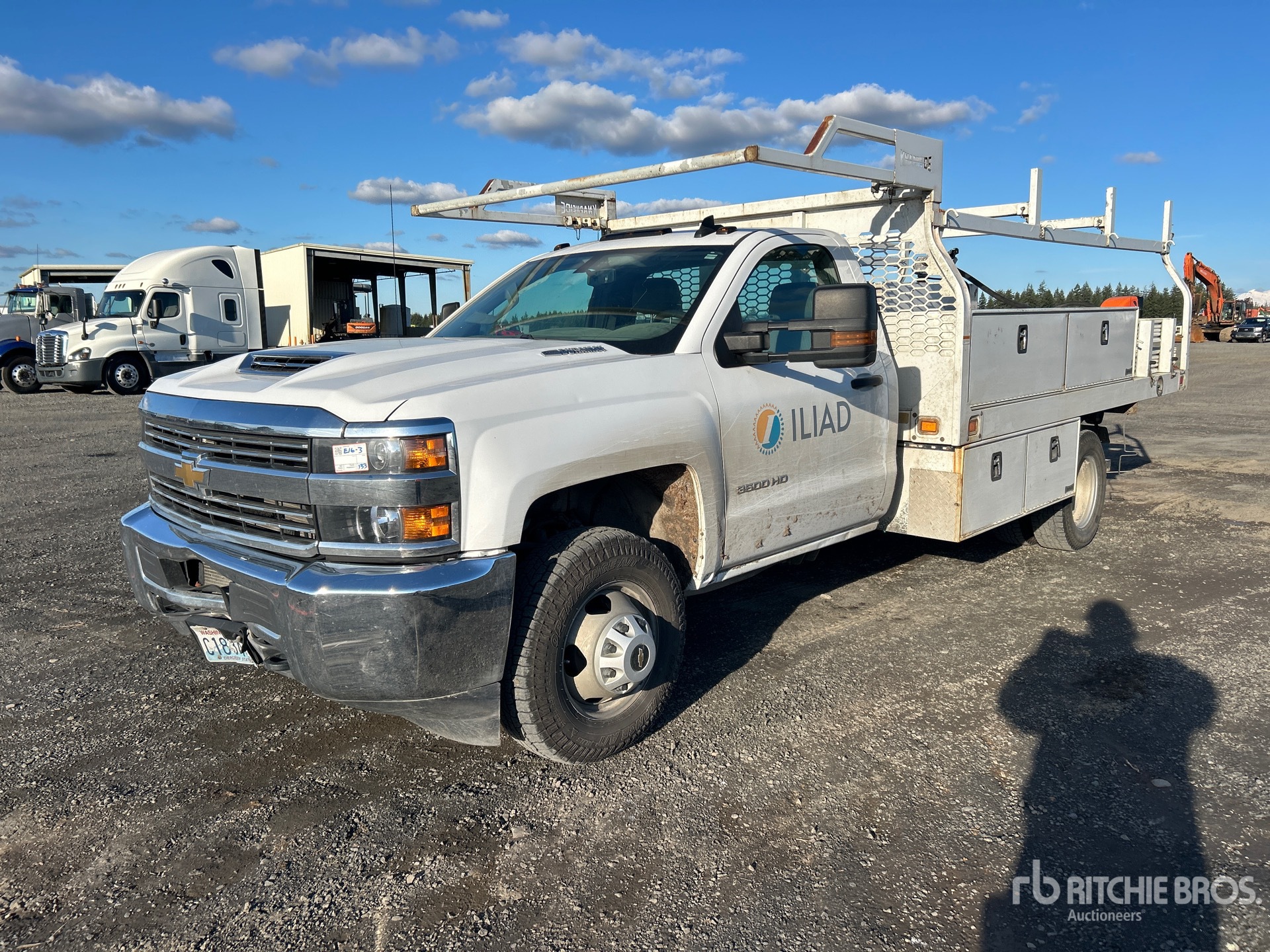 General Appearance with Featured Photo