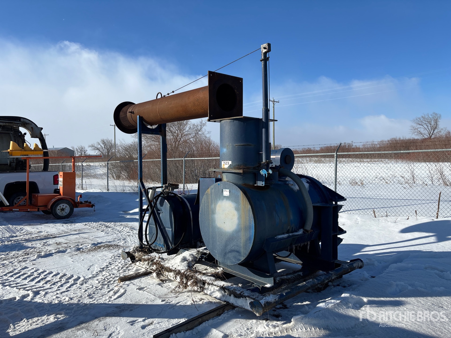 General Appearance with Bild, Ecke vorne links