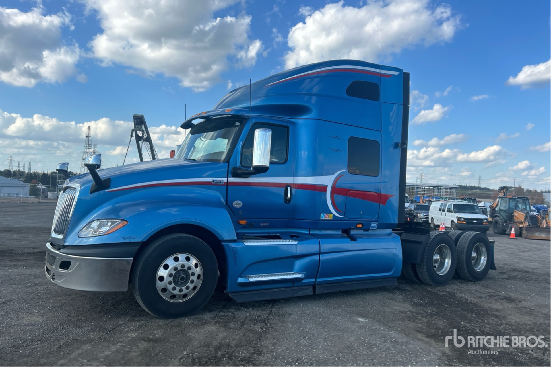 General Appearance with Picture, Left Front Corner