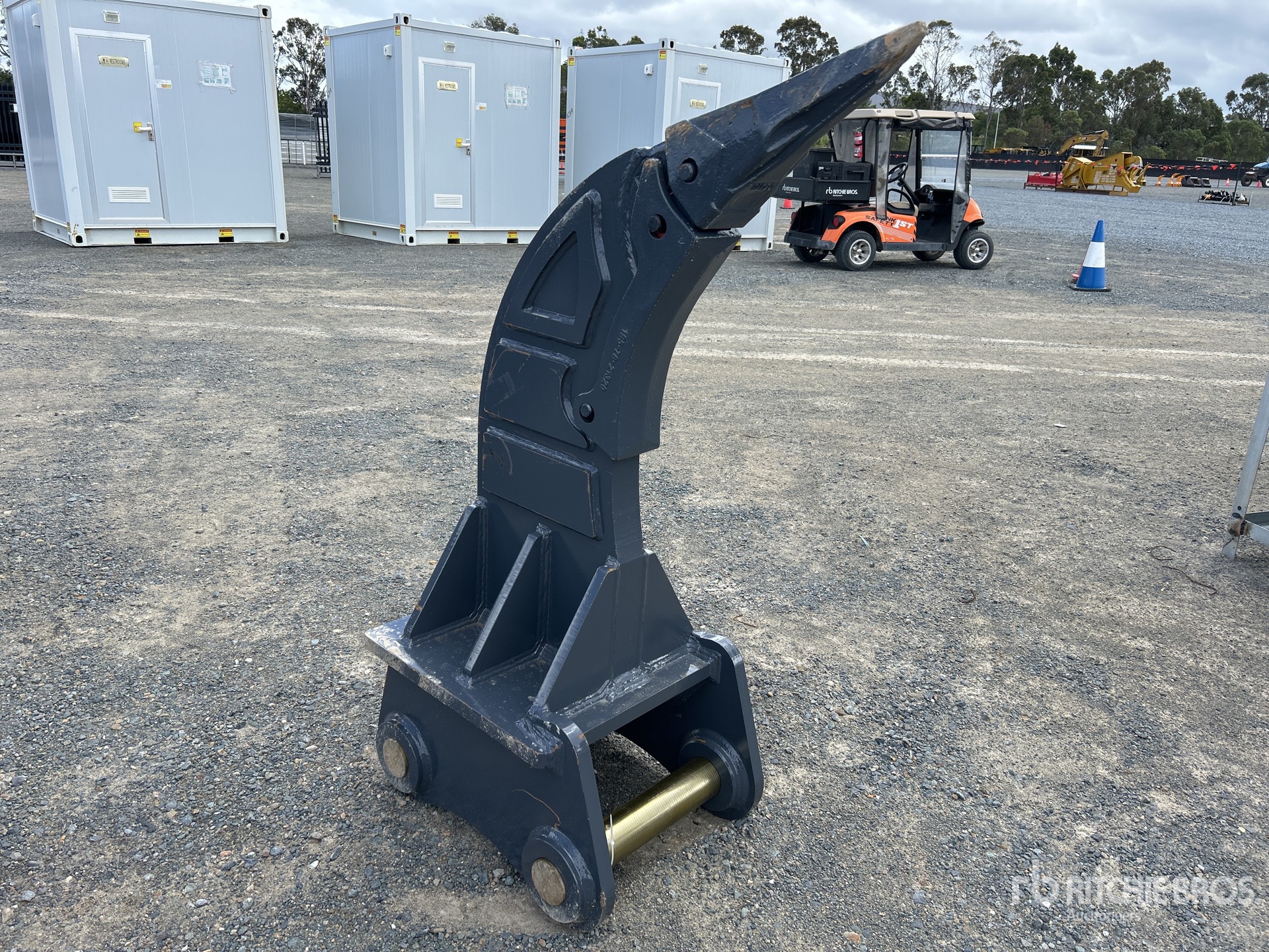 General Appearance with Picture, Right Front Corner