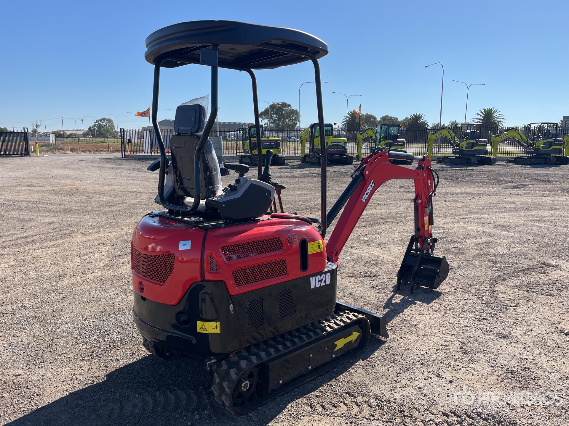 General Appearance with Picture, Right Rear Corner