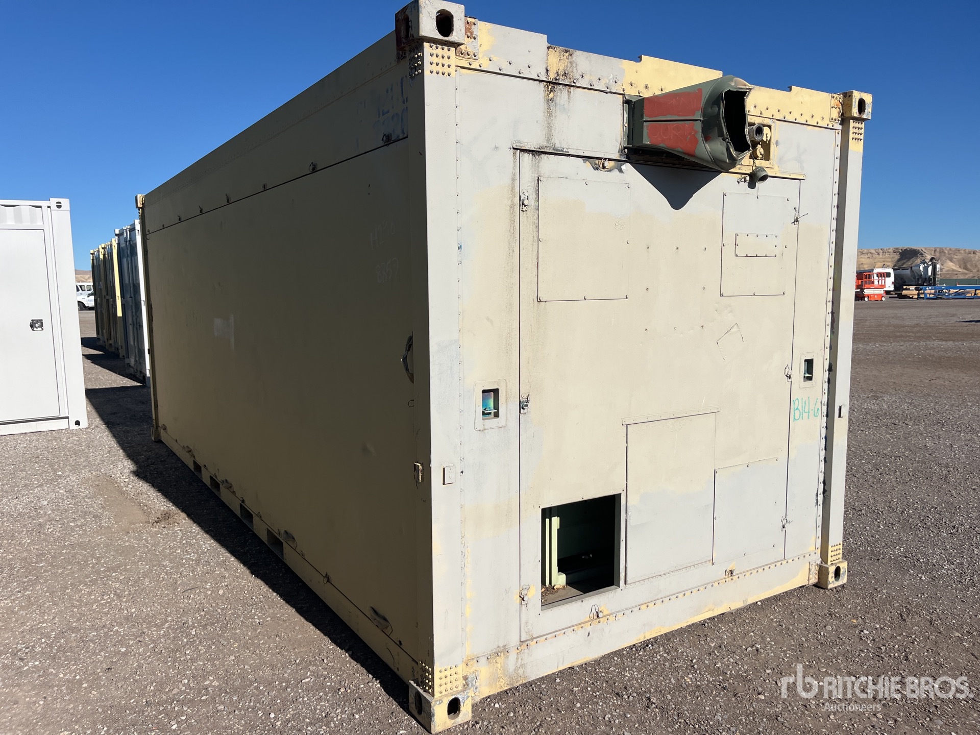 Aspect général with Image, coin avant droit