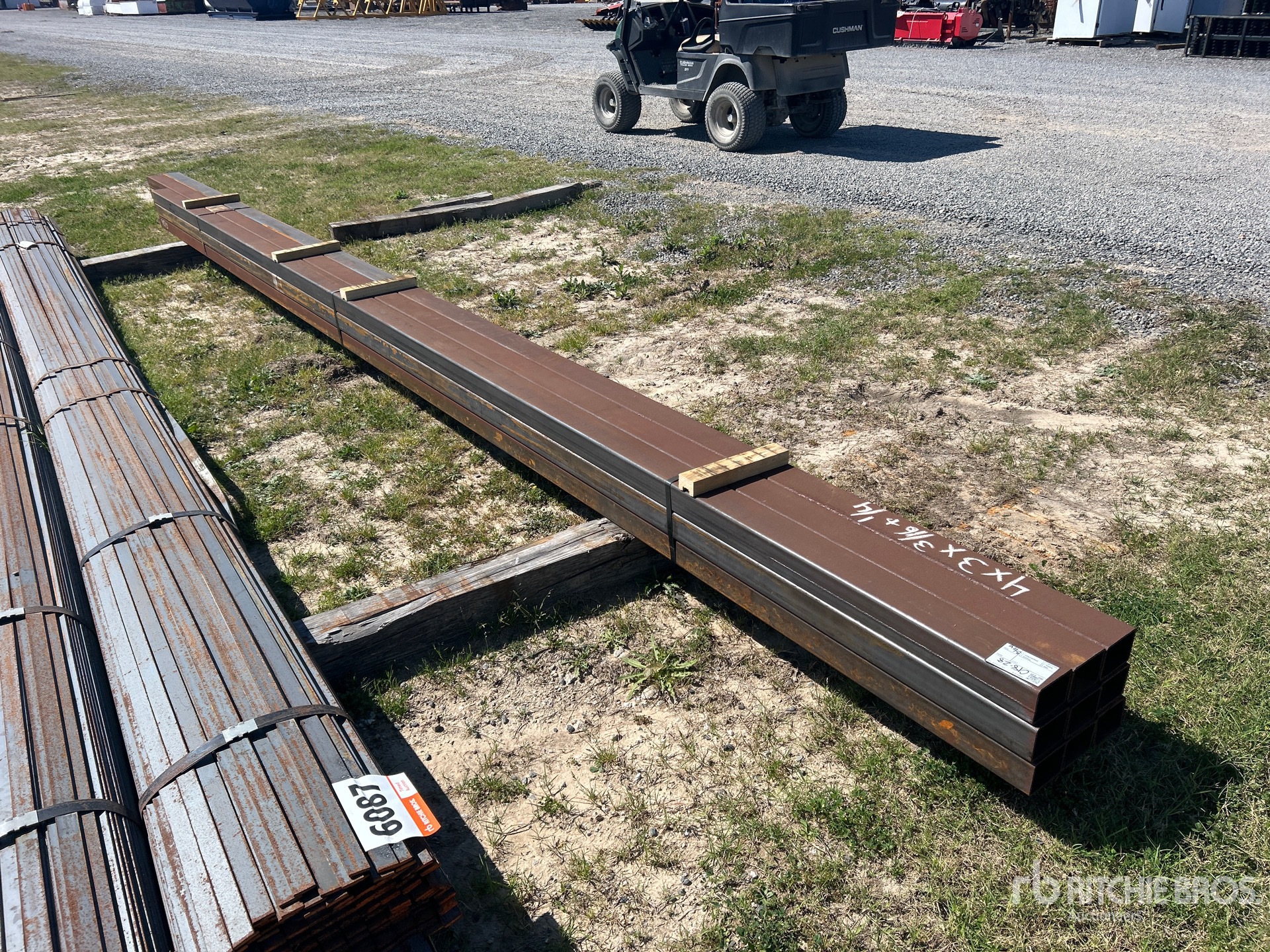 Aspect général with Image, coin arrière droit