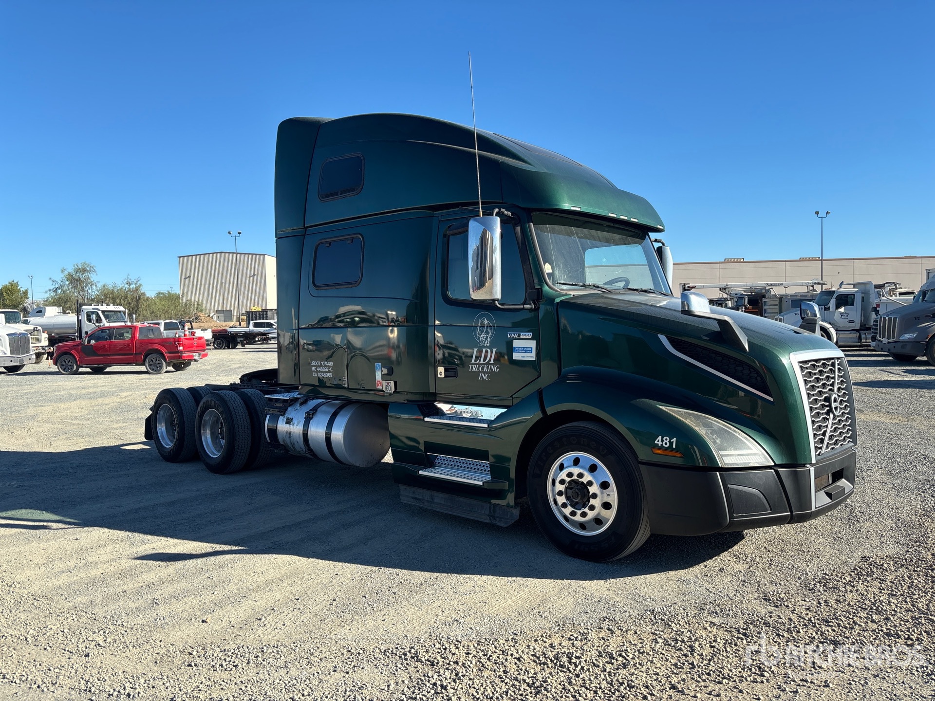 2019 Volvo VNL860