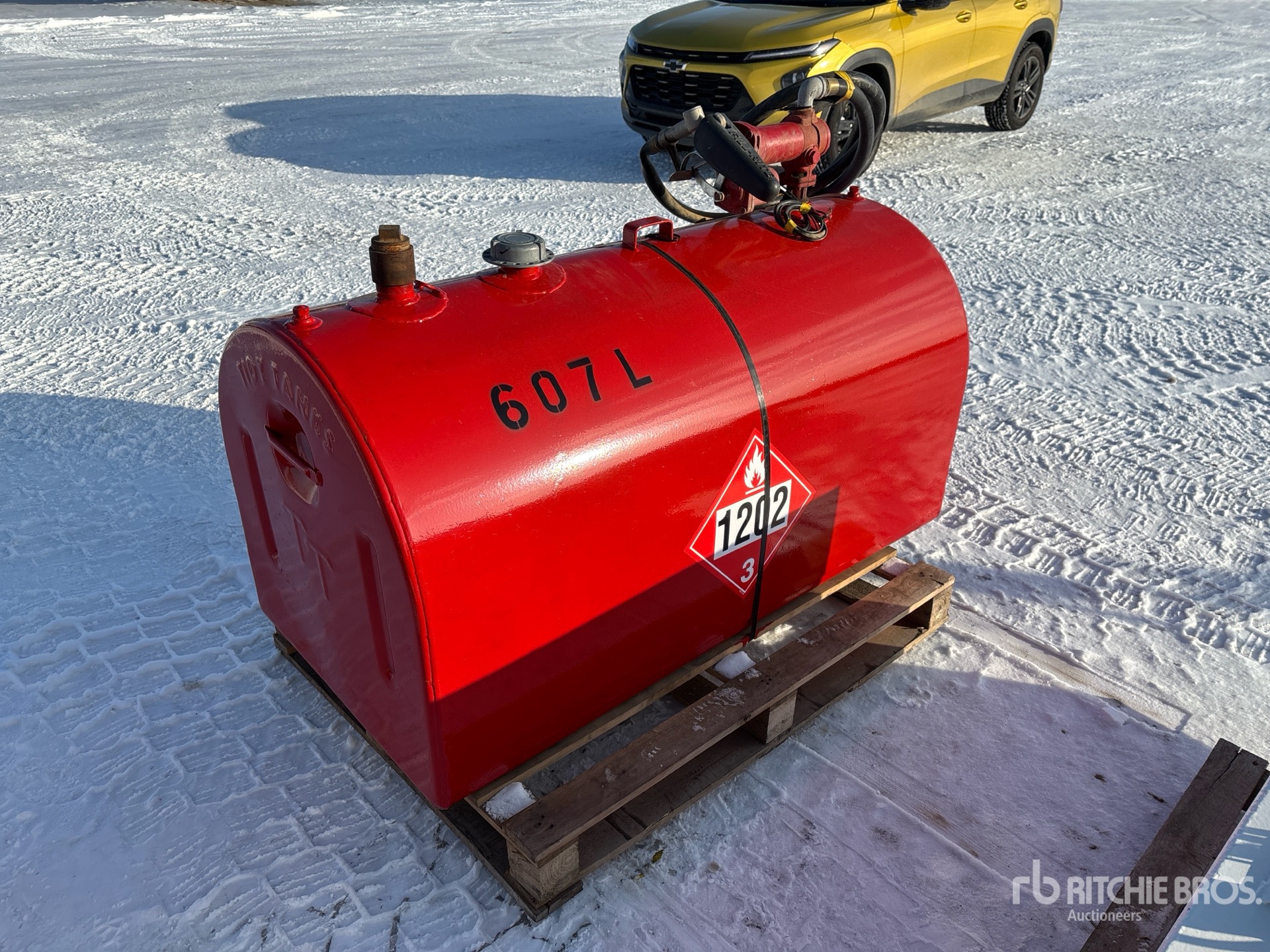 General Appearance with Picture, Left Rear Corner