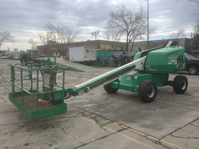 2017 JLG 400S 4WD Diesel Telescopic Boom Lift
